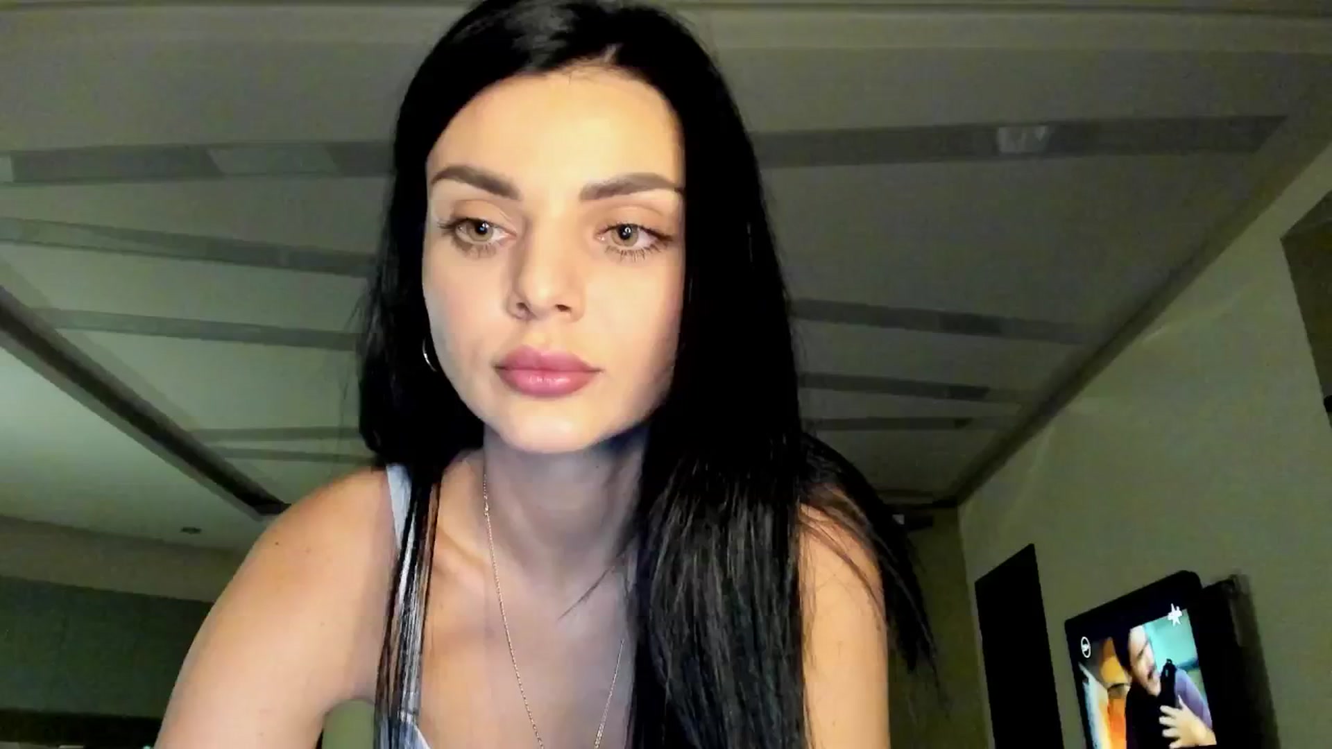 Gallery image thumbnail from Denisa__'s myfreecams stream on, 02/11/2026, 18:46 image 19 of 20