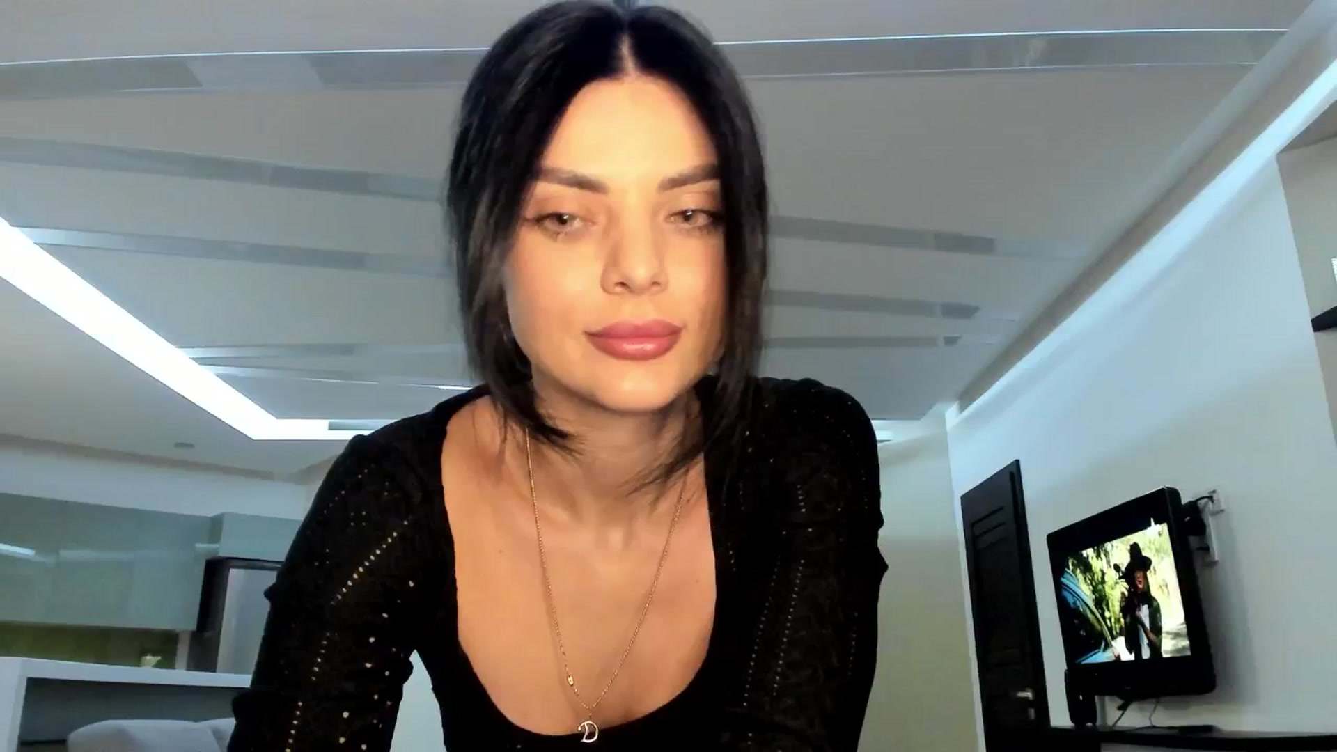 Gallery image thumbnail from Denisa__'s myfreecams stream on, 02/12/2026, 19:55 image 15 of 20