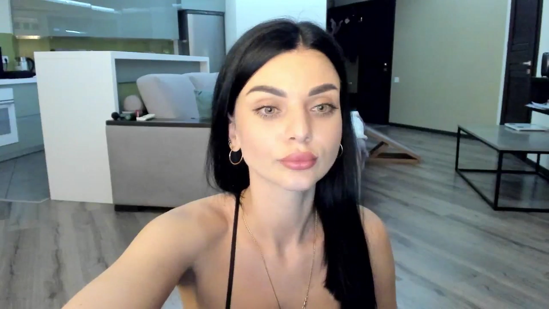 Gallery image thumbnail from Denisa__'s myfreecams stream on, 04/08/2026, 22:02 image 5 of 20