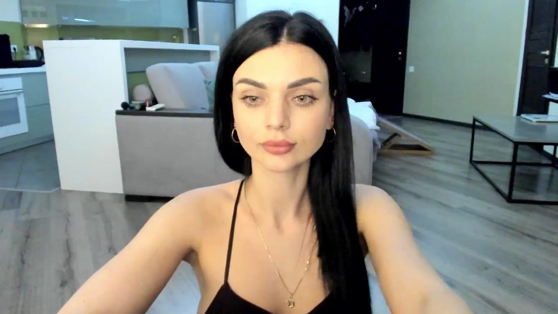 Gallery image thumbnail from Denisa__'s myfreecams stream on, 04/08/2026, 22:02 image 8 of 20