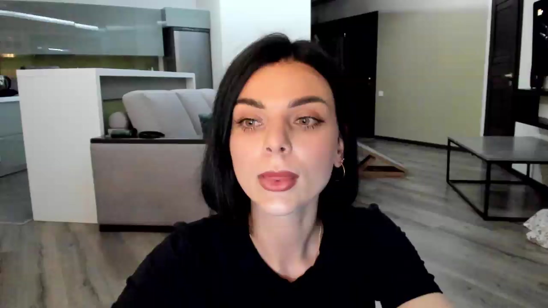 Gallery image thumbnail from Denisa__'s myfreecams stream on, 06/20/2026, 21:06 image 2 of 20