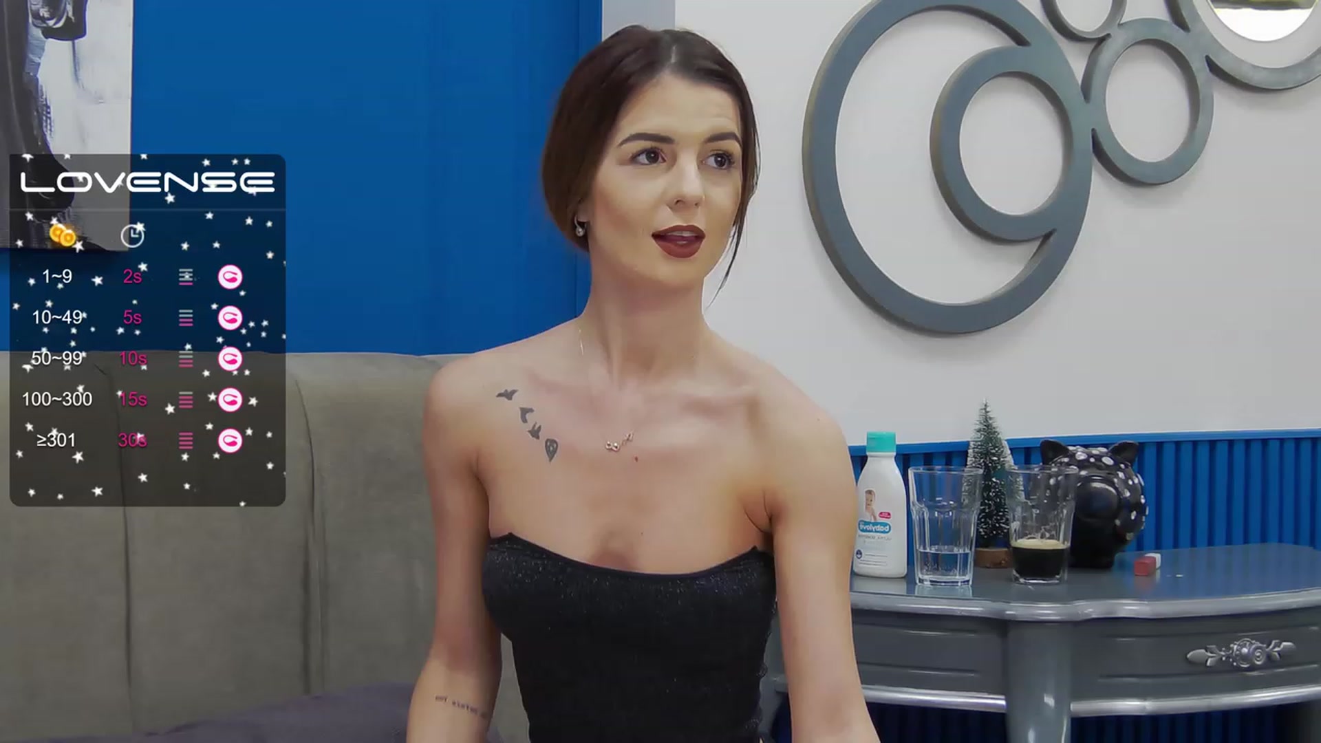 Gallery image thumbnail from DeniseLure's myfreecams stream on, 01/19/2023, 10:57 image 8 of 20