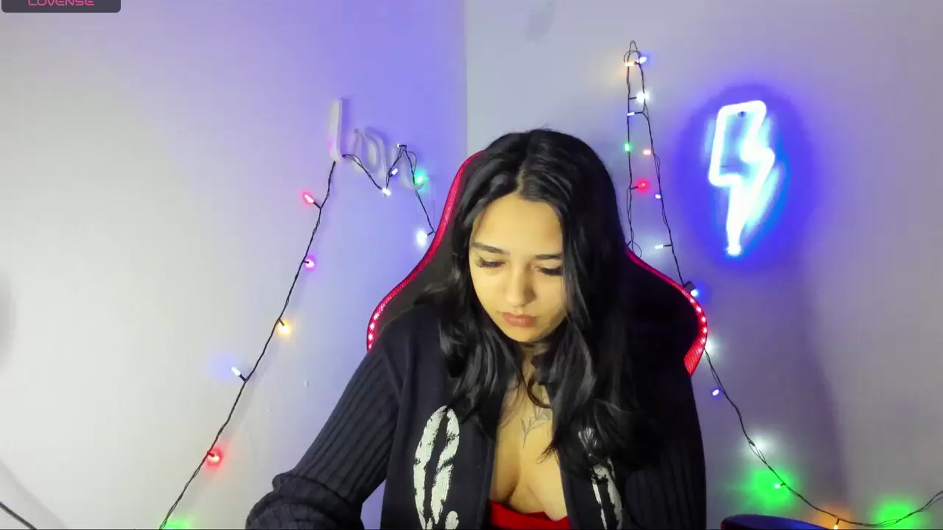 Gallery image thumbnail from Dennerys's myfreecams stream on, 12/04/2024, 13:55 image 3 of 20