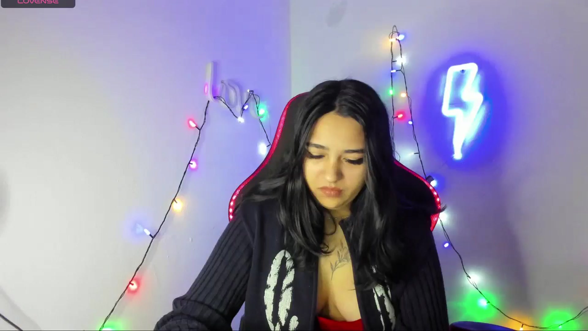Gallery image thumbnail from Dennerys's myfreecams stream on, 12/04/2024, 13:55 image 6 of 20
