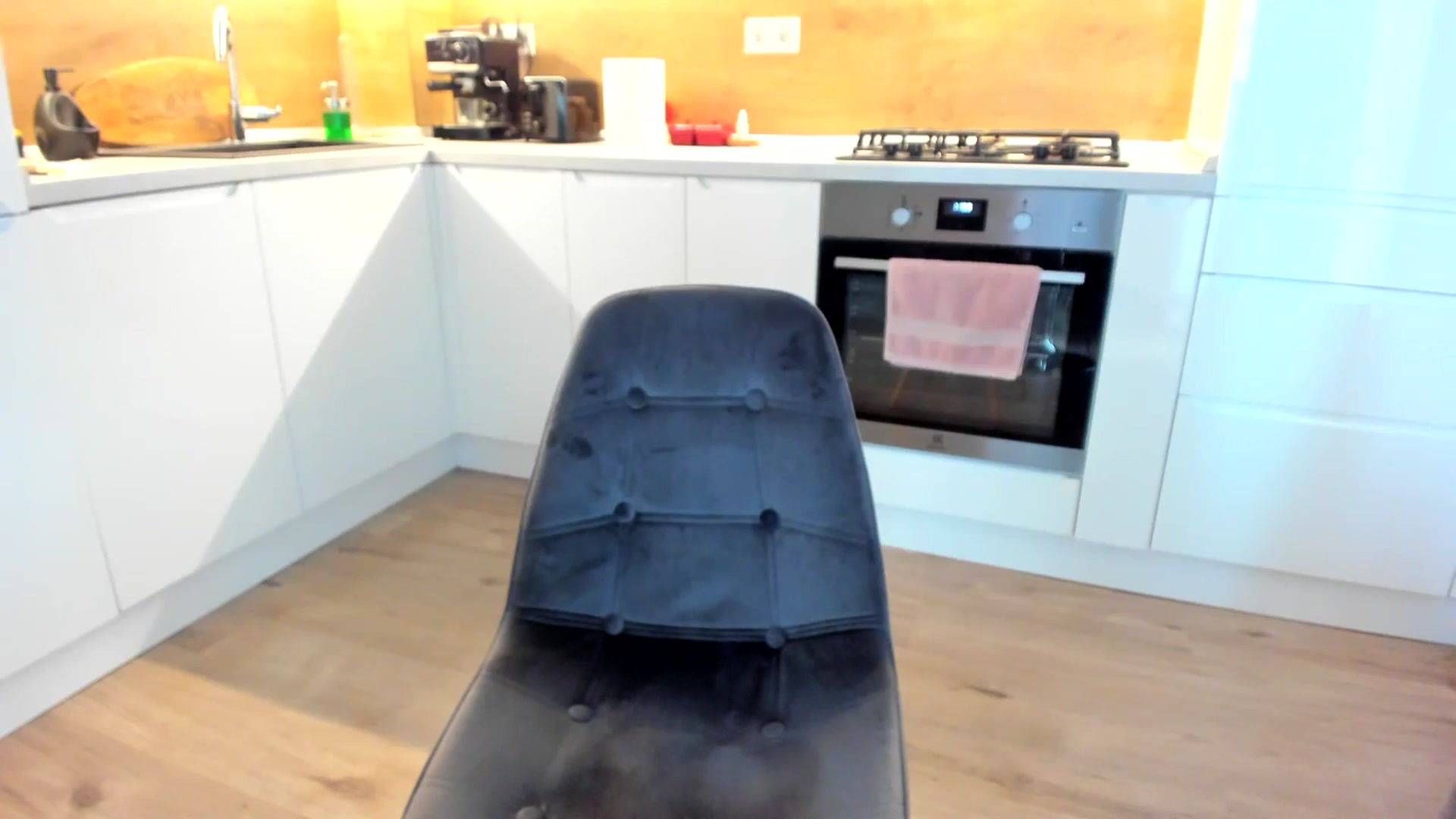 Gallery image thumbnail from DennyA's myfreecams stream on, 04/22/2025, 14:56 image 9 of 20