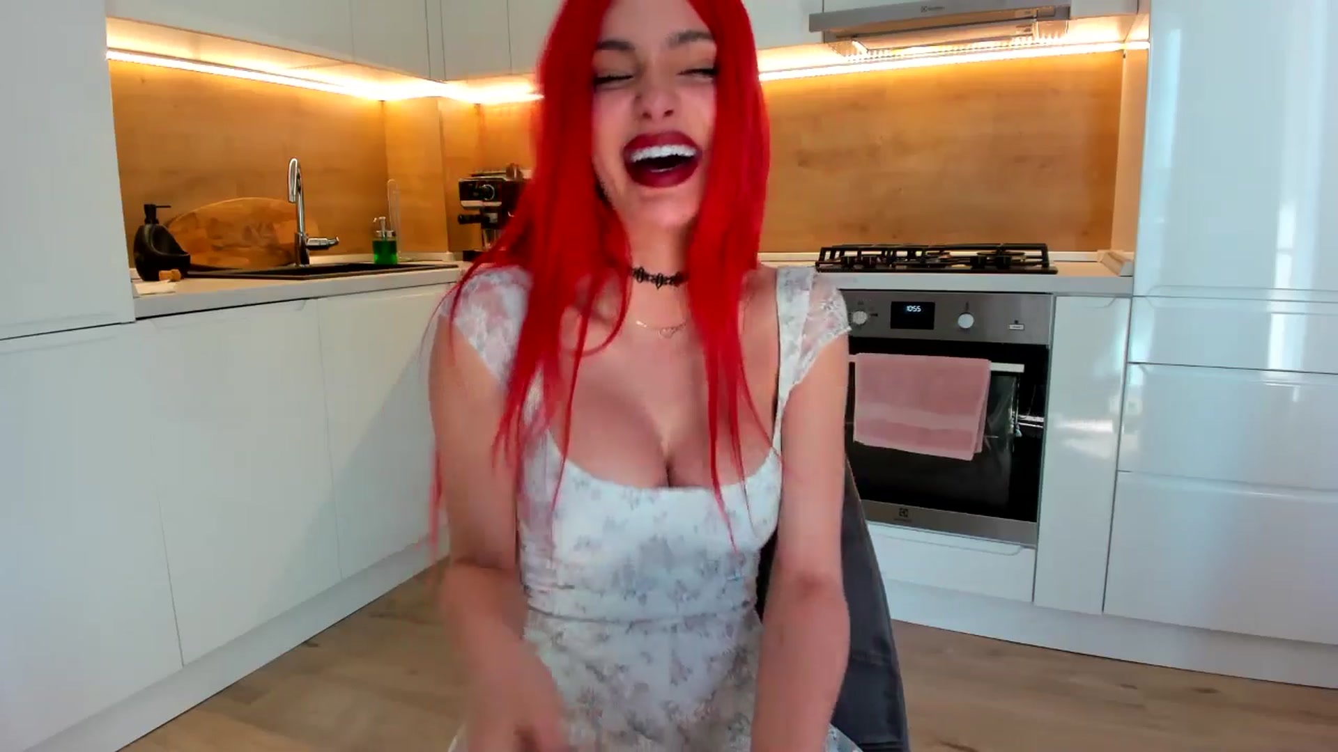 Gallery image thumbnail from DennyA's myfreecams stream on, 04/23/2025, 14:35 image 15 of 20