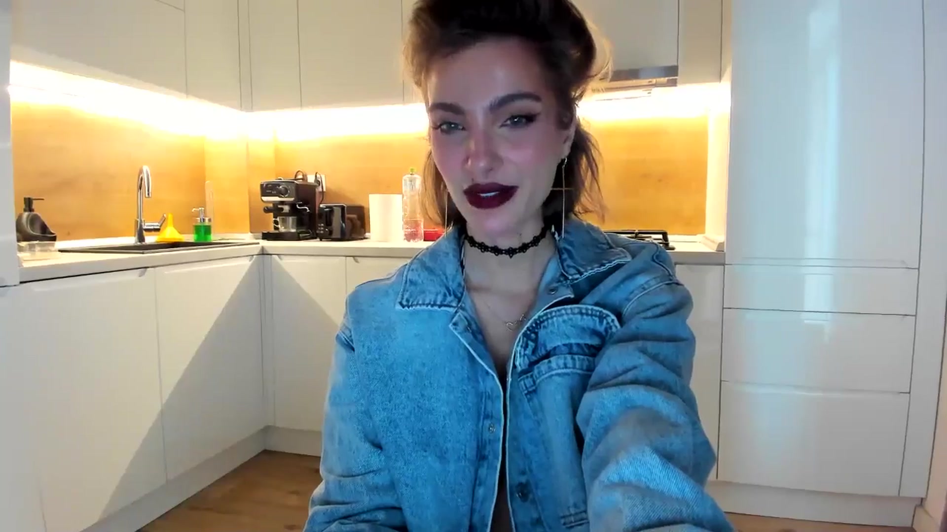 Gallery image thumbnail from DennyA's myfreecams stream on, 04/26/2025, 16:57 image 15 of 20
