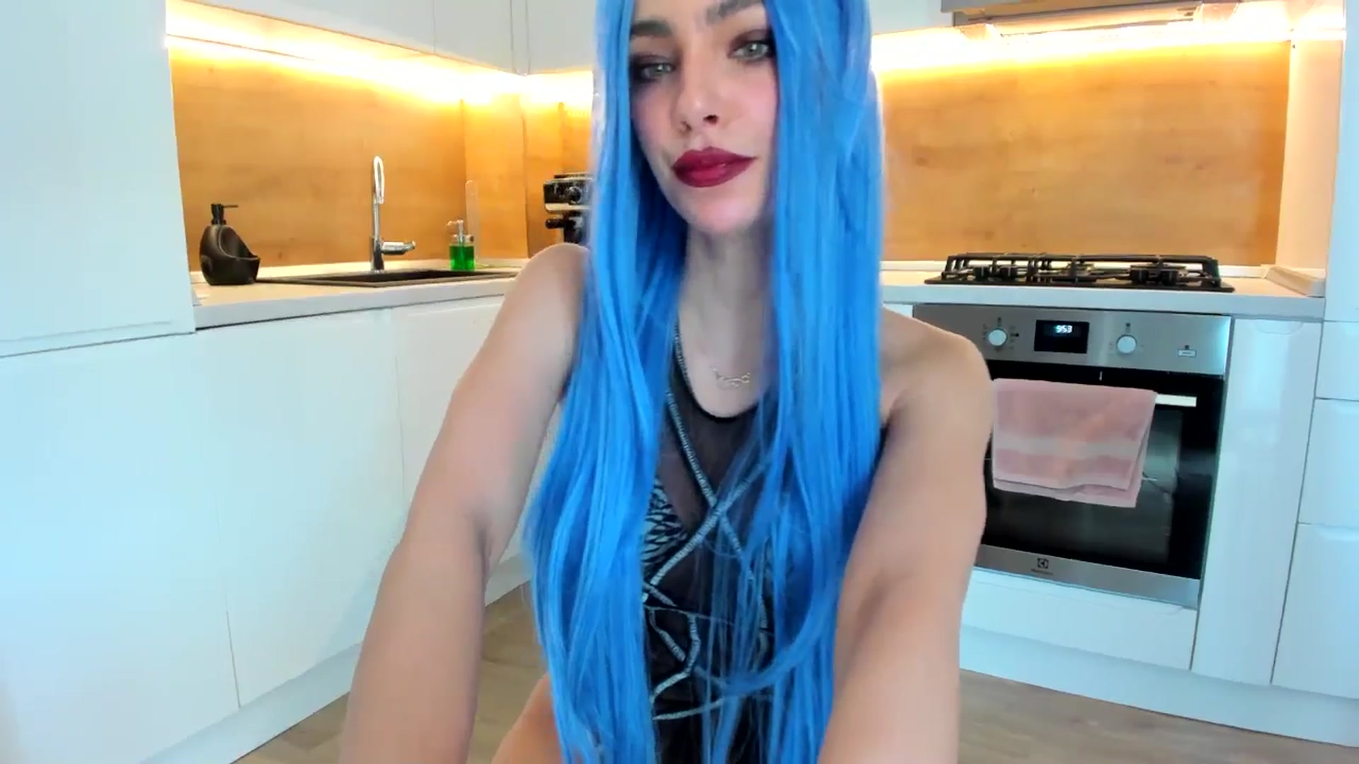Gallery image thumbnail from DennyA's myfreecams stream on, 05/01/2025, 13:18 image 7 of 20