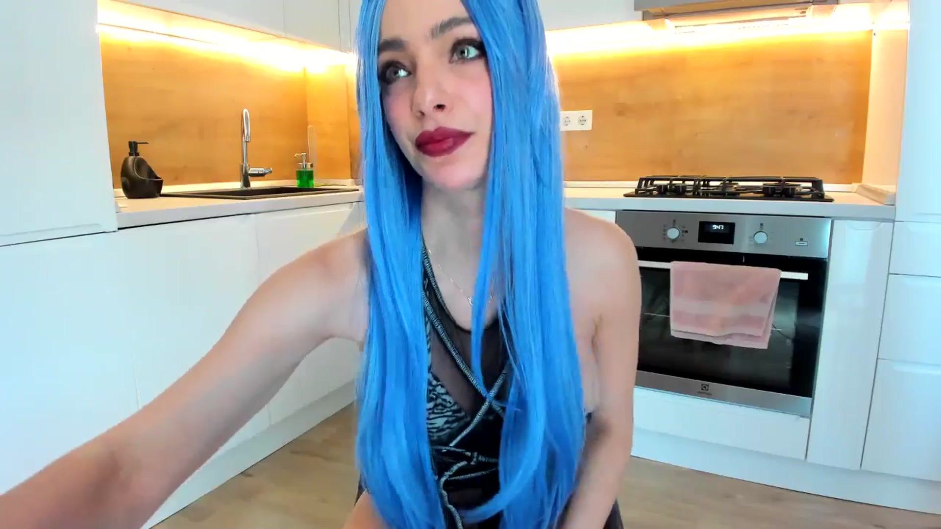 Gallery image thumbnail from DennyA's myfreecams stream on, 05/01/2025, 13:18 image 6 of 20