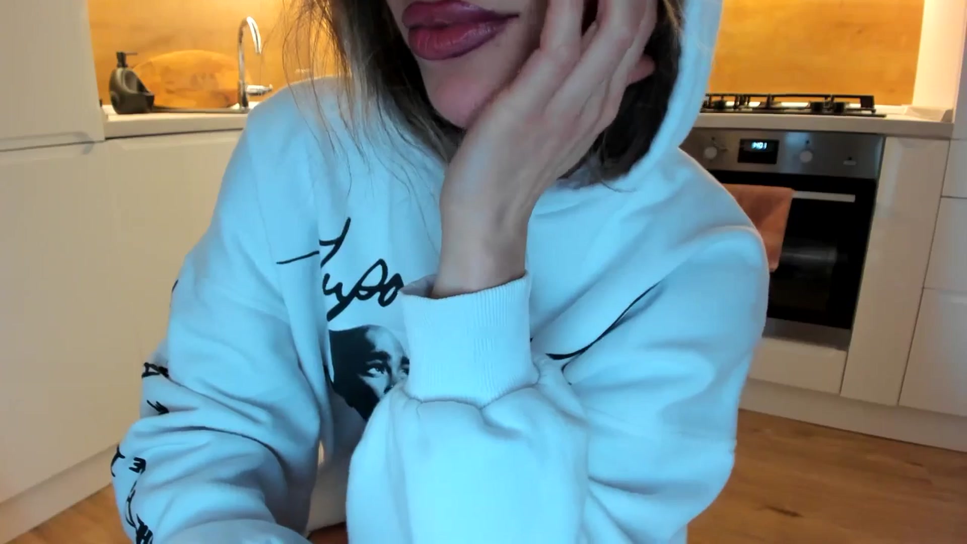 Gallery image thumbnail from DennyA's myfreecams stream on, 05/14/2025, 16:35 image 17 of 20