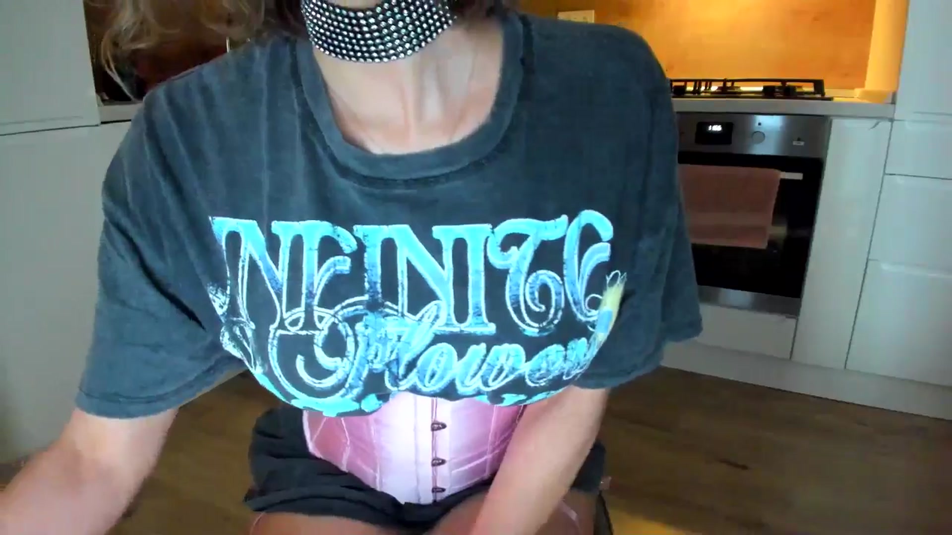 Gallery image thumbnail from DennyA's myfreecams stream on, 05/25/2025, 15:20 image 8 of 20
