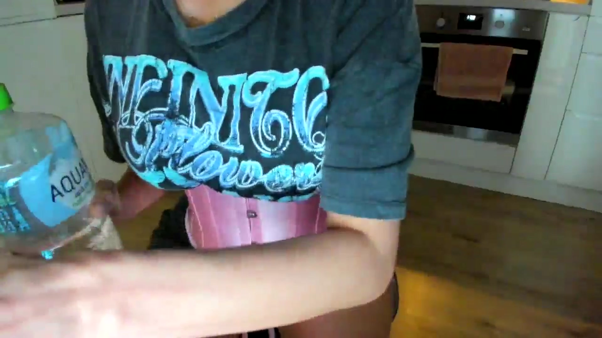 Gallery image thumbnail from DennyA's myfreecams stream on, 05/25/2025, 15:20 image 4 of 20