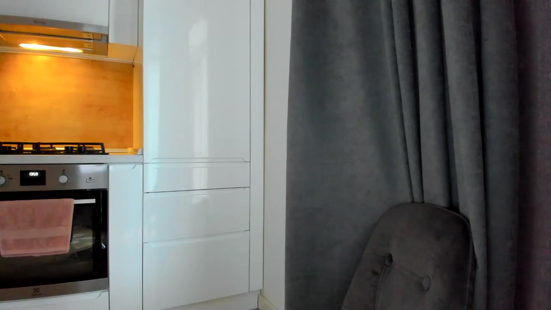 Gallery image thumbnail from DennyA's myfreecams stream on, 06/01/2025, 17:11 image 16 of 20