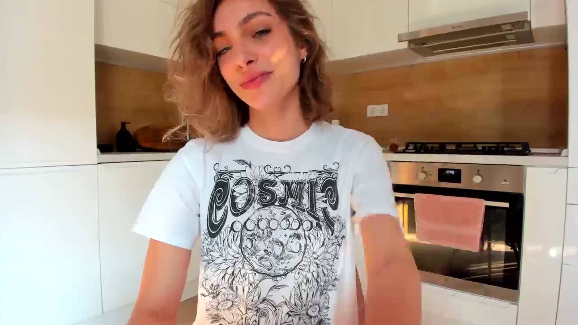 Gallery image thumbnail from DennyA's myfreecams stream on, 06/13/2025, 15:29 image 16 of 20