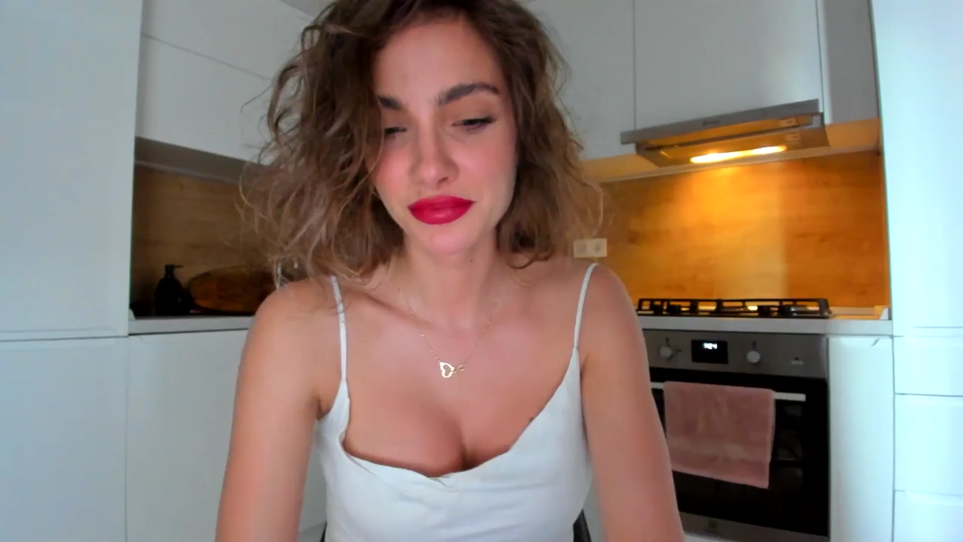 Gallery image thumbnail from DennyA's myfreecams stream on, 06/19/2025, 17:04 image 6 of 20