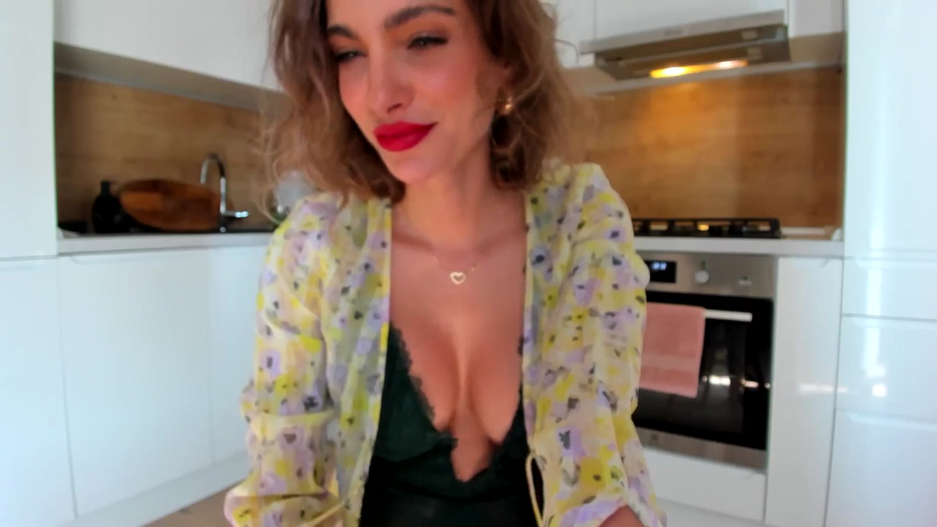 Gallery image thumbnail from DennyA's myfreecams stream on, 06/20/2025, 15:29 image 9 of 20