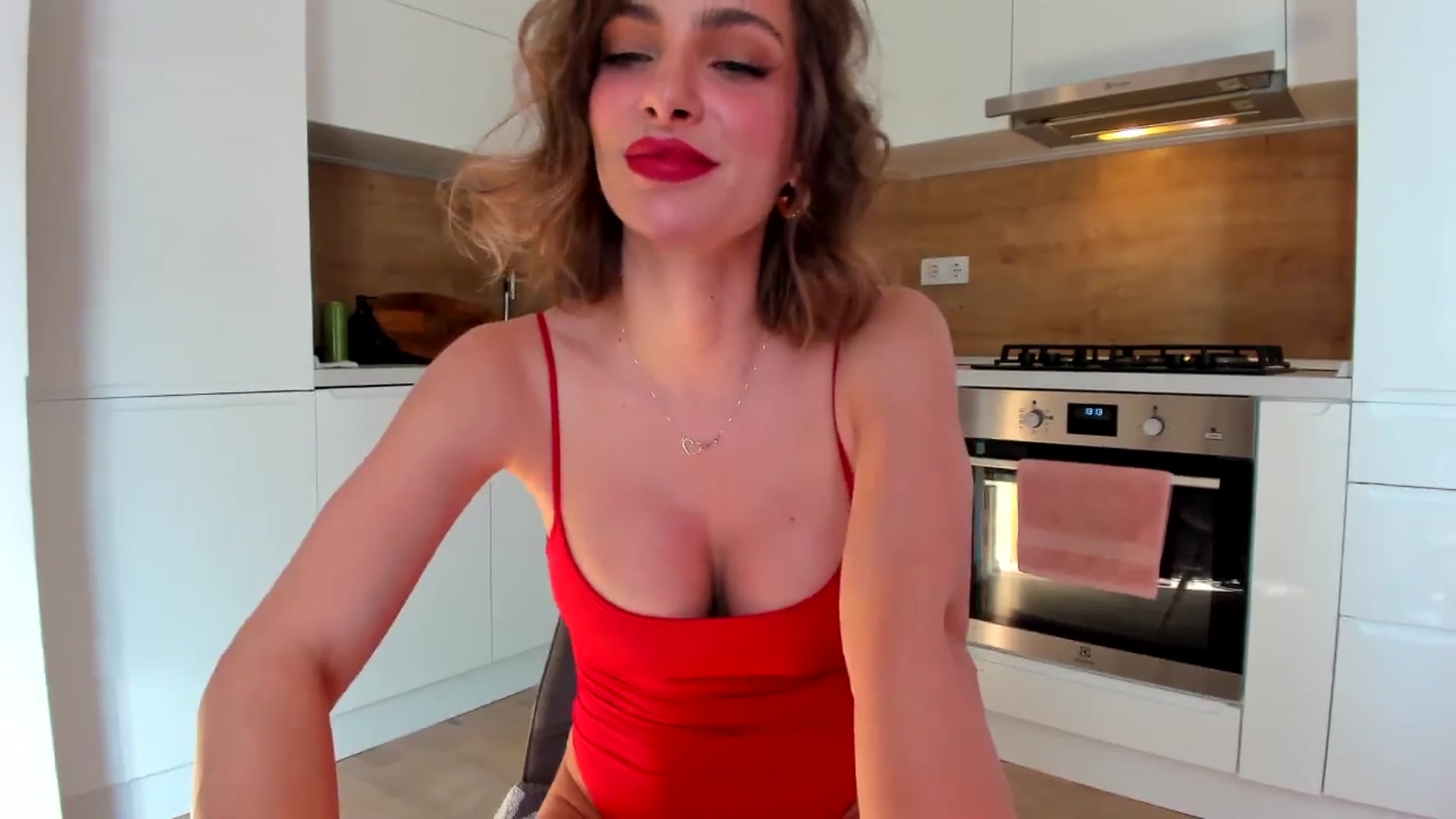 Gallery image thumbnail from DennyA's myfreecams stream on, 06/25/2025, 15:24 image 17 of 20