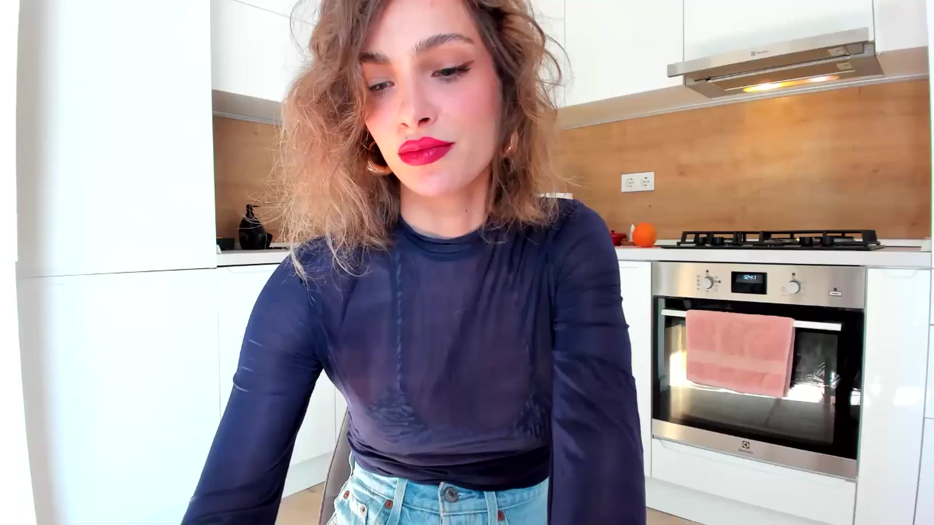Gallery image thumbnail from DennyA's myfreecams stream on, 07/02/2025, 15:40 image 15 of 20