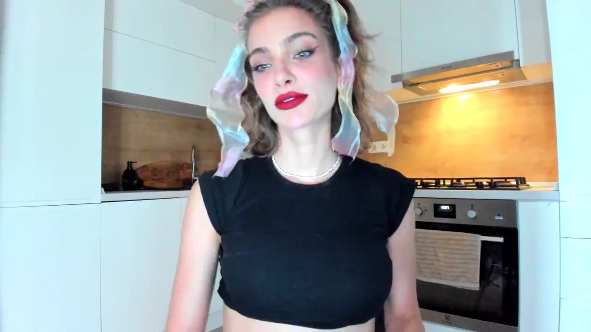 Gallery image thumbnail from DennyA's myfreecams stream on, 07/25/2025, 15:15 image 12 of 20
