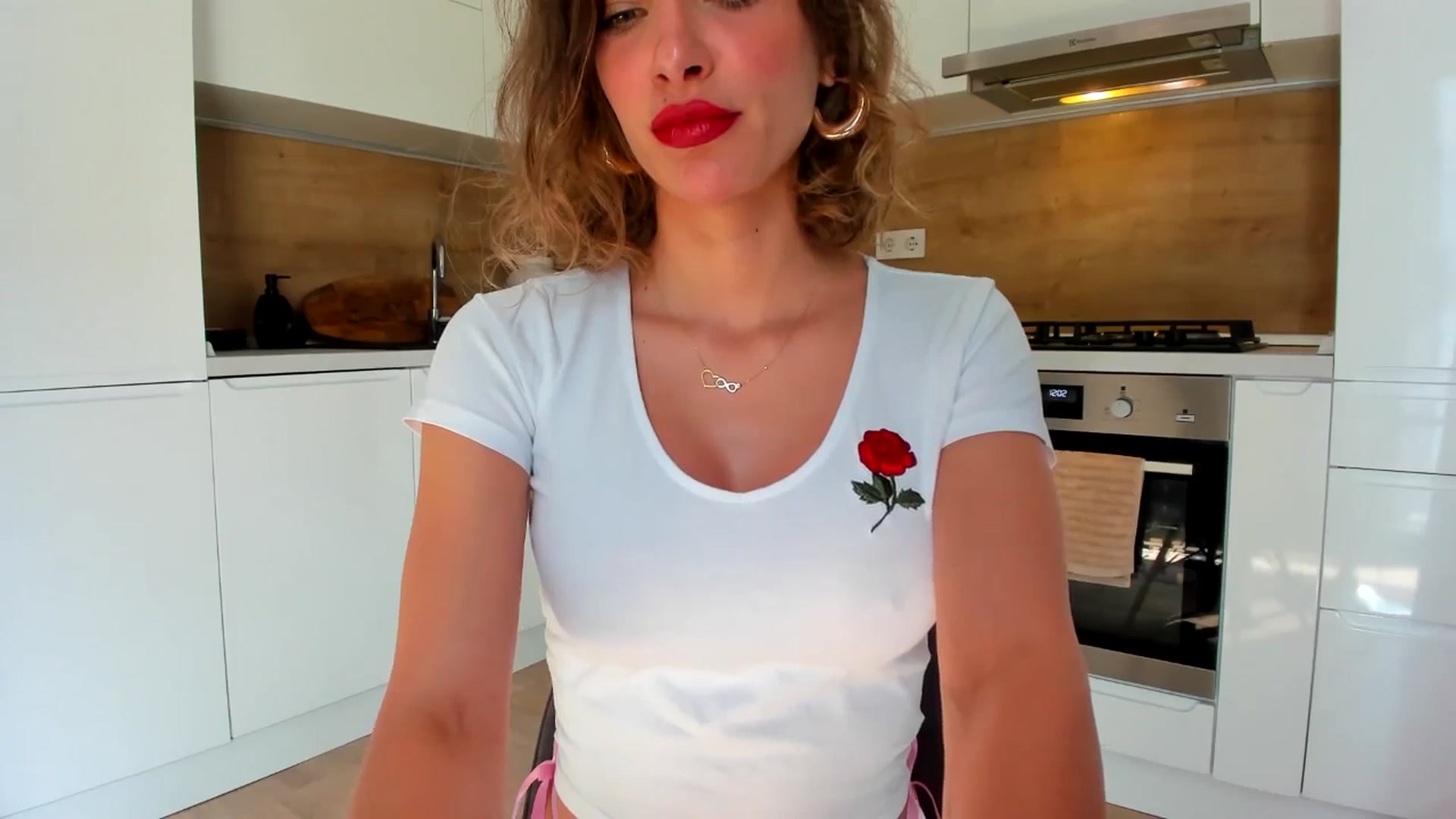 Gallery image thumbnail from DennyA's myfreecams stream on, 07/29/2025, 14:24 image 5 of 20