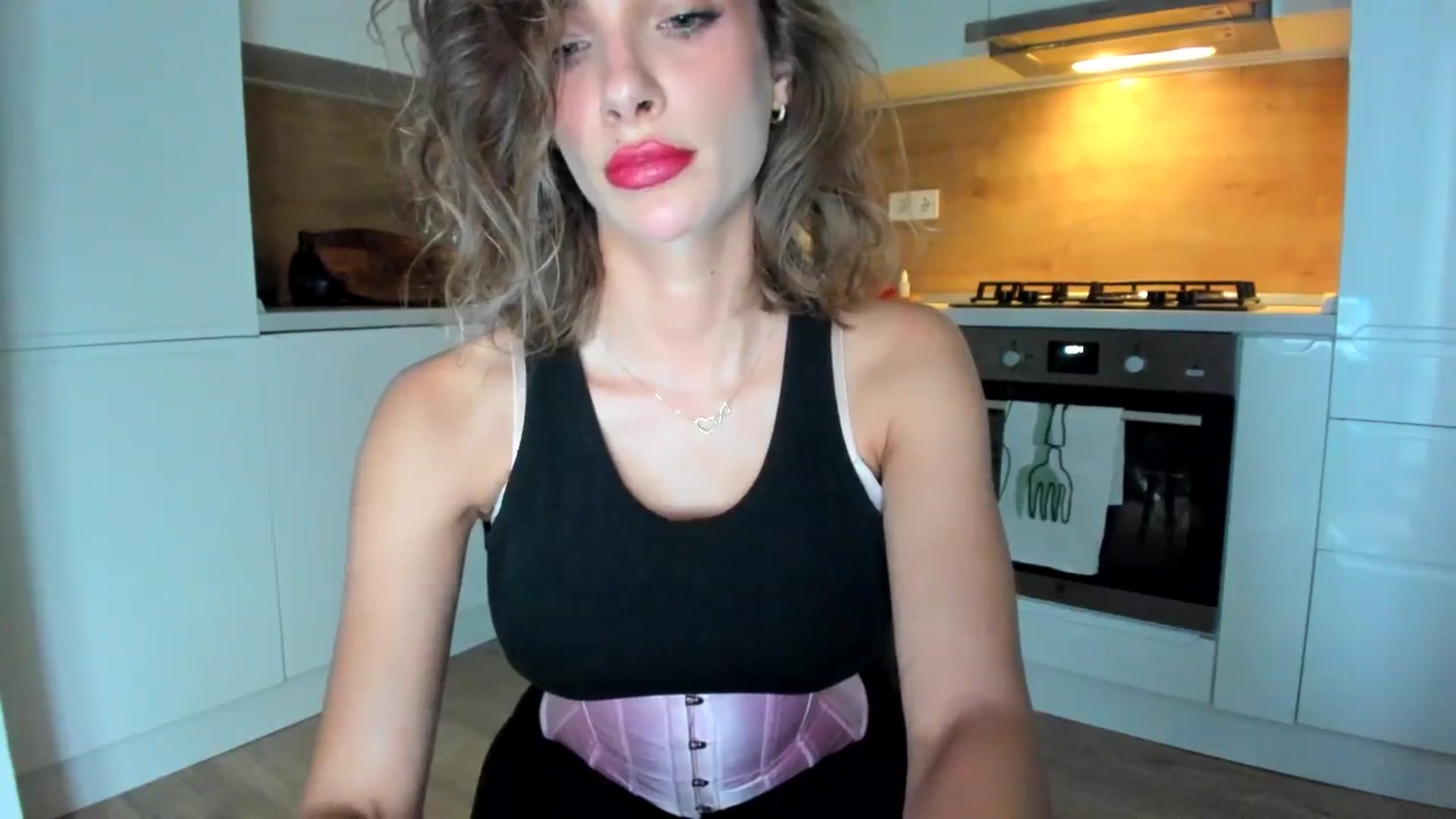 Gallery image thumbnail from DennyA's myfreecams stream on, 09/10/2025, 15:37 image 15 of 20