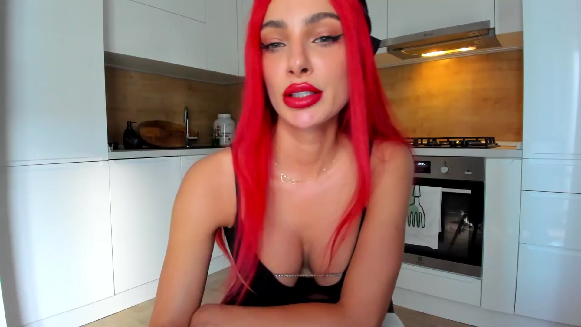 Gallery image thumbnail from DennyA's myfreecams stream on, 09/14/2025, 16:16 image 1 of 20