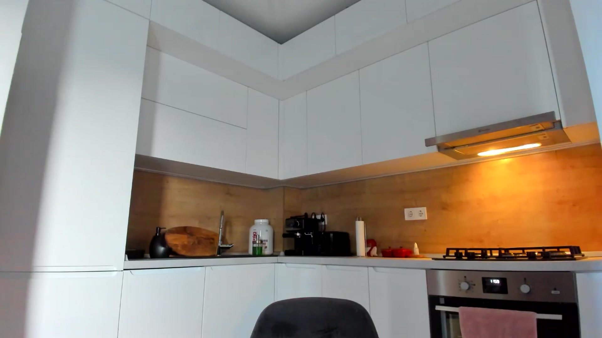 Gallery image thumbnail from DennyA's myfreecams stream on, 11/02/2025, 14:54 image 14 of 20