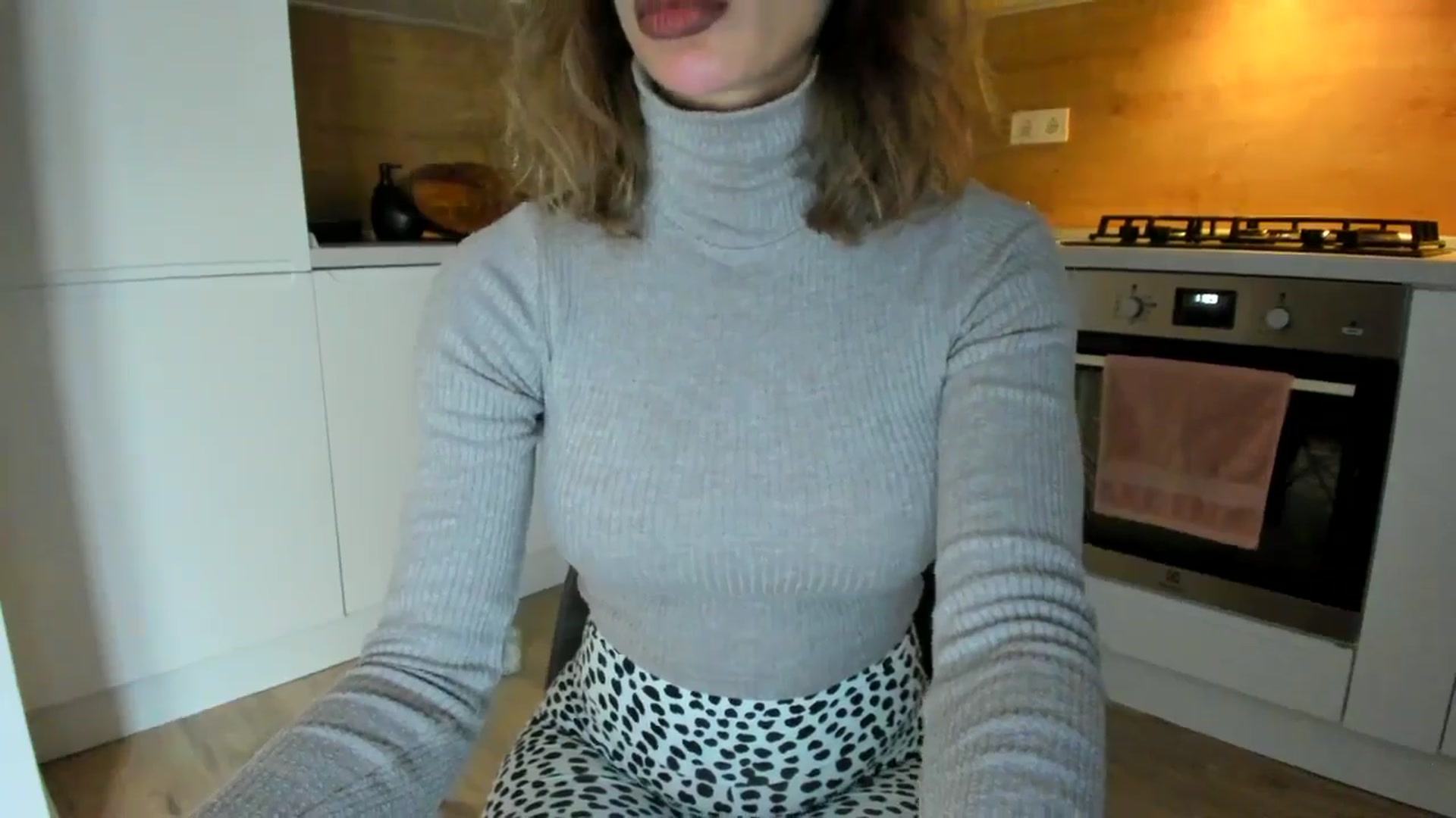 Gallery image thumbnail from DennyA's myfreecams stream on, 11/06/2025, 14:50 image 6 of 20