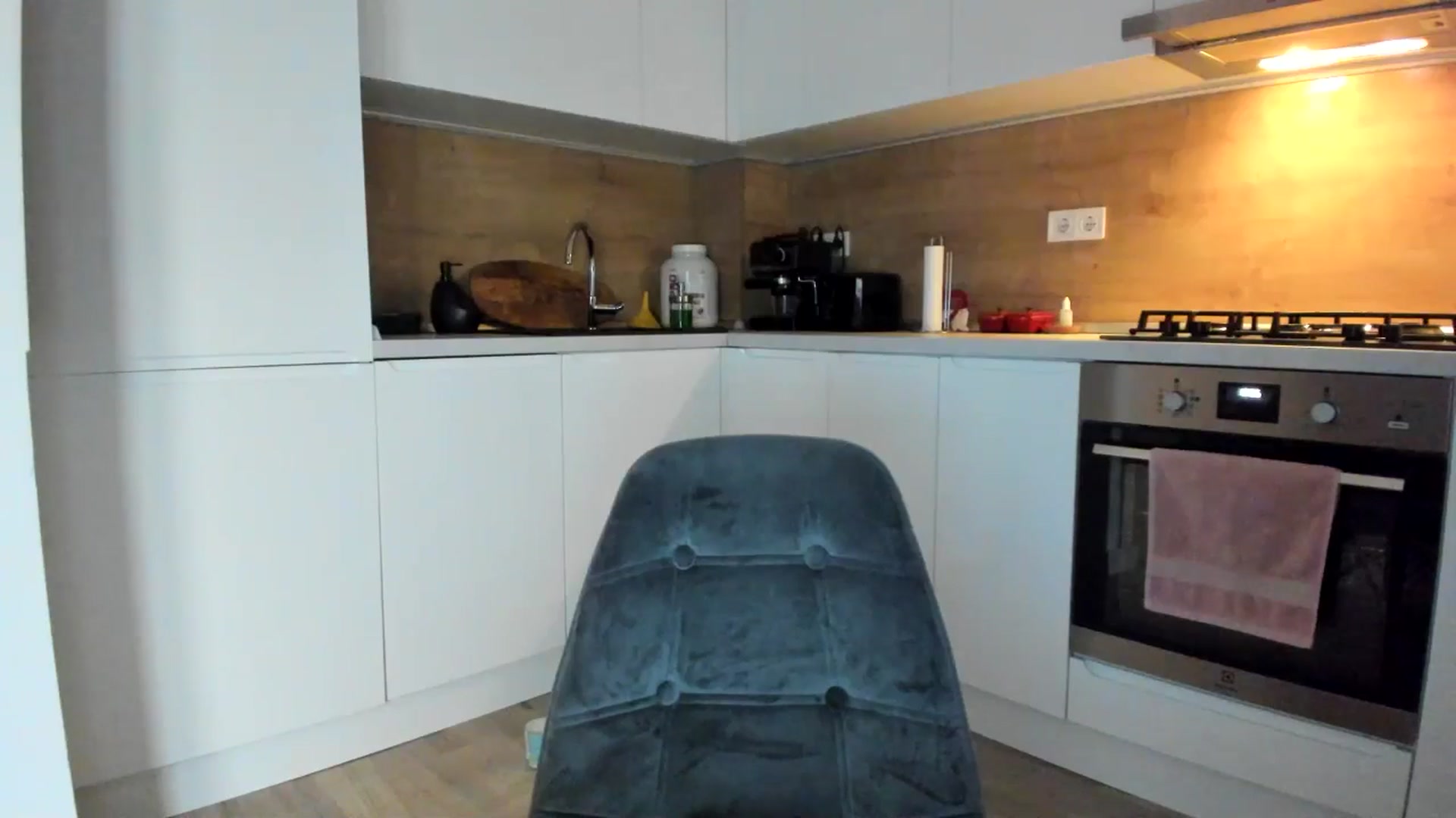 Gallery image thumbnail from DennyA's myfreecams stream on, 11/06/2025, 14:50 image 18 of 20