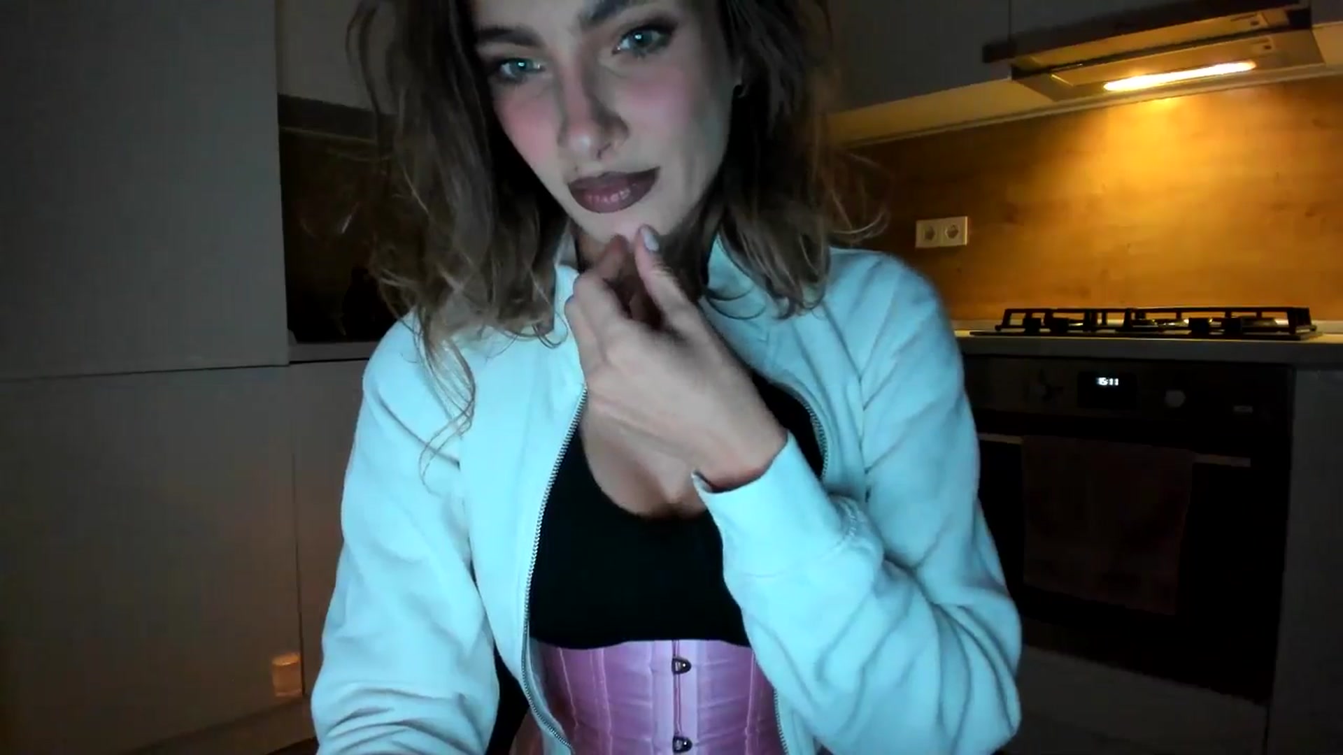 Gallery image thumbnail from DennyA's myfreecams stream on, 11/09/2025, 17:56 image 18 of 20