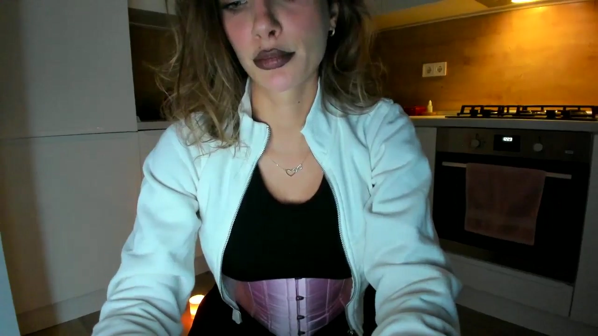 Gallery image thumbnail from DennyA's myfreecams stream on, 11/09/2025, 17:56 image 3 of 20