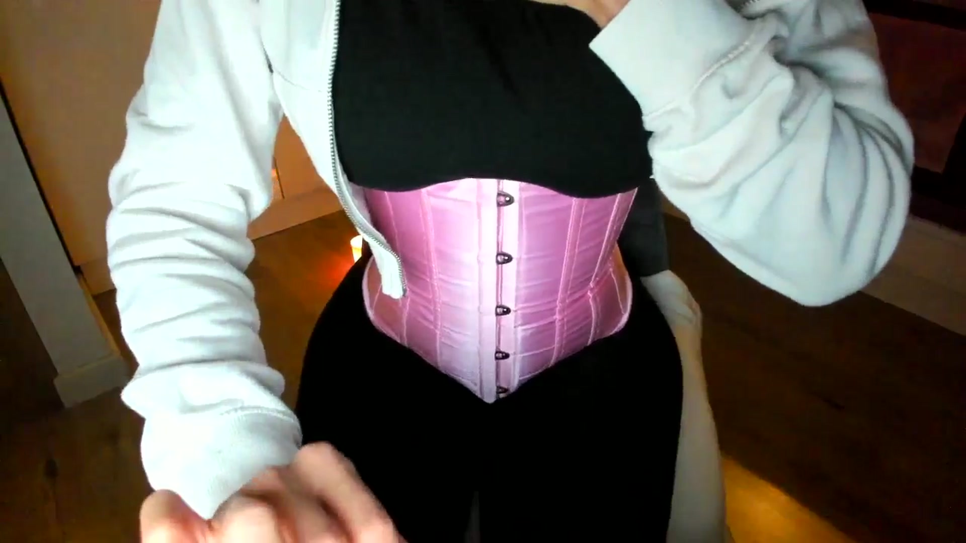 Gallery image thumbnail from DennyA's myfreecams stream on, 11/09/2025, 17:56 image 7 of 20