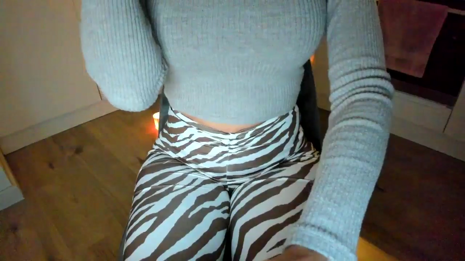 Gallery image thumbnail from DennyA's myfreecams stream on, 11/10/2025, 15:29 image 13 of 20