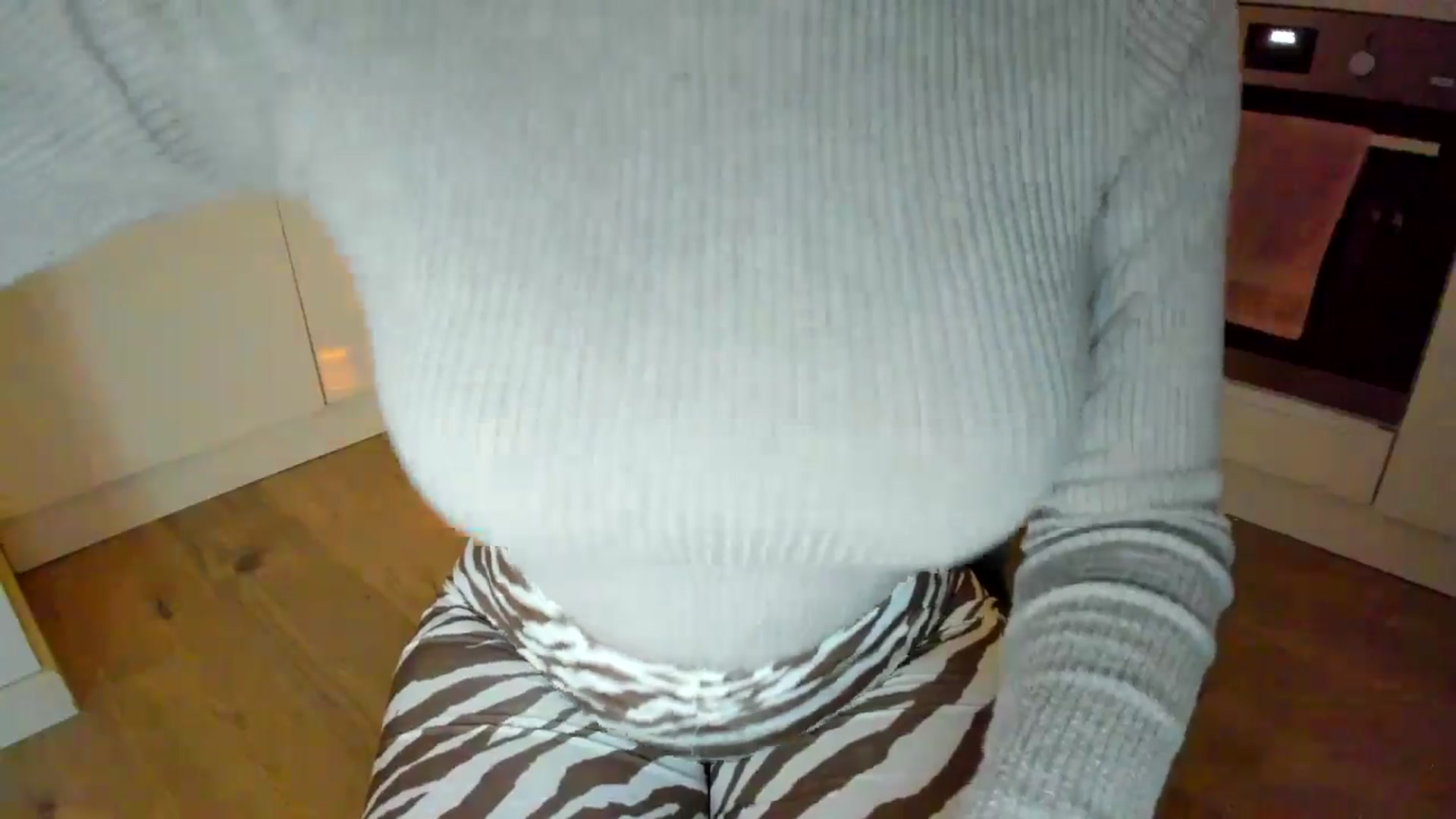 Gallery image thumbnail from DennyA's myfreecams stream on, 11/10/2025, 15:29 image 8 of 20