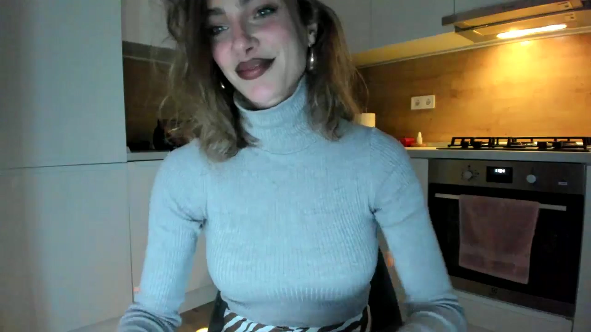 Gallery image thumbnail from DennyA's myfreecams stream on, 11/10/2025, 15:29 image 6 of 20