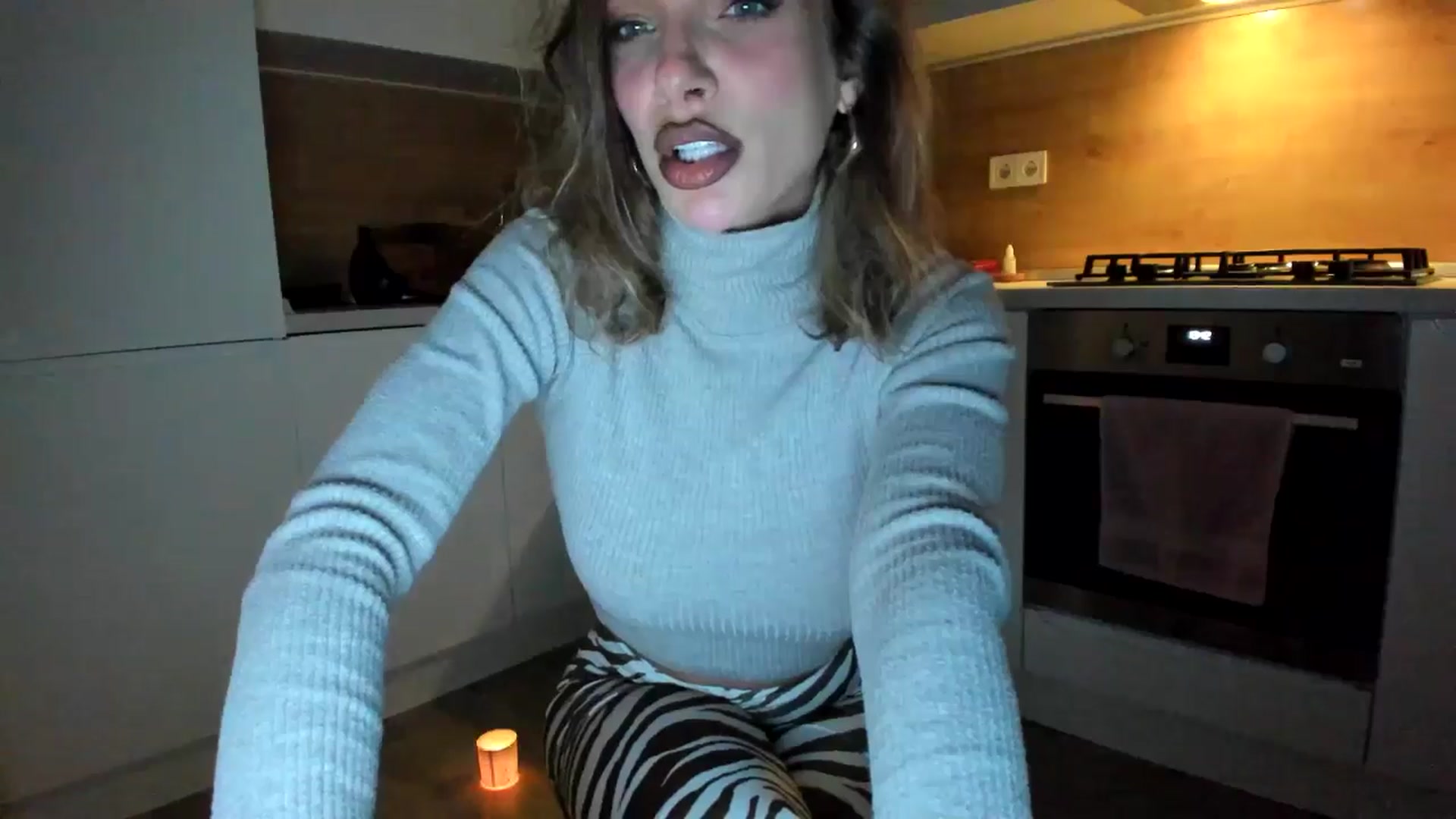 Gallery image thumbnail from DennyA's myfreecams stream on, 11/10/2025, 16:02 image 8 of 20