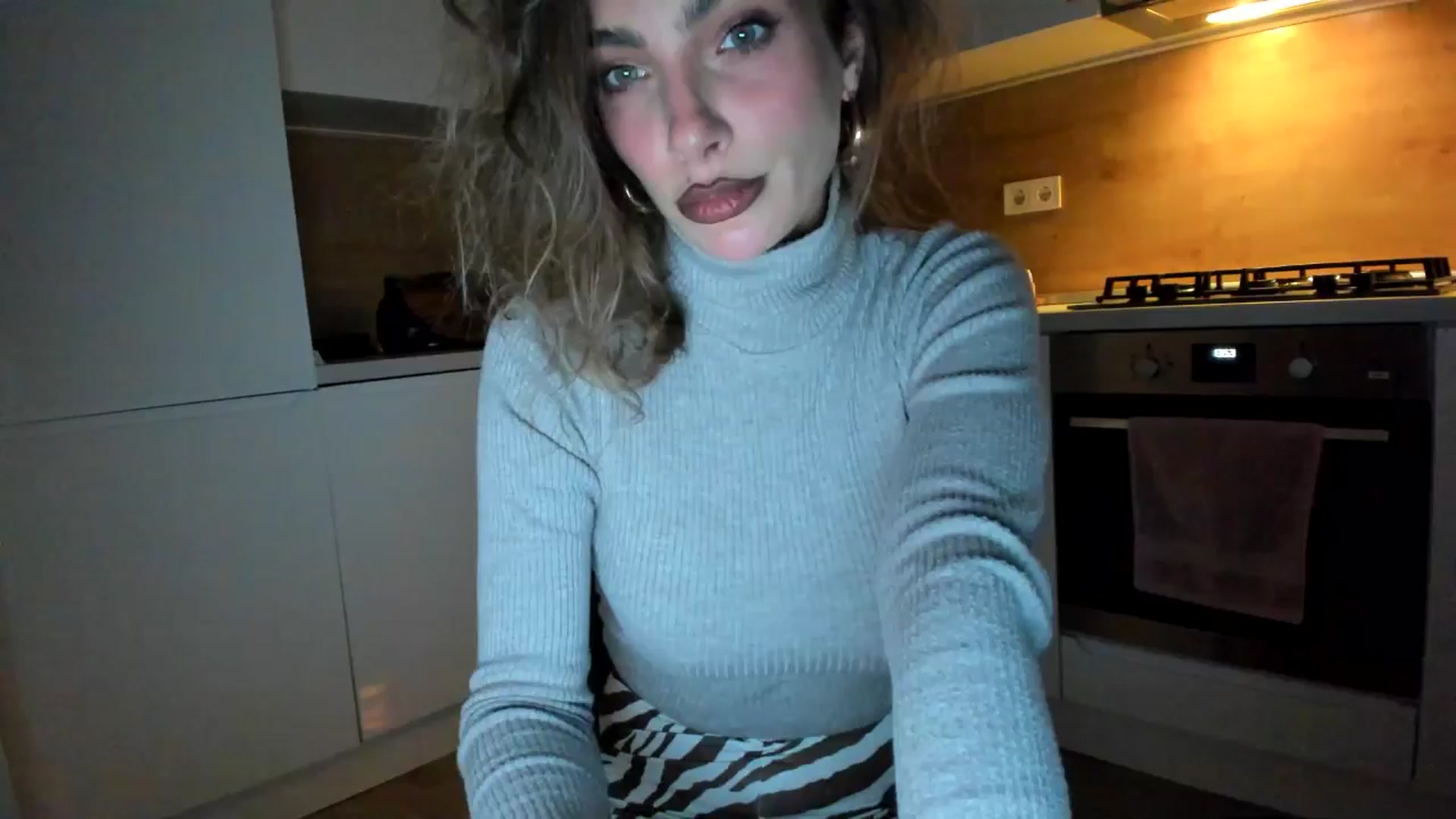Gallery image thumbnail from DennyA's myfreecams stream on, 11/10/2025, 16:02 image 20 of 20