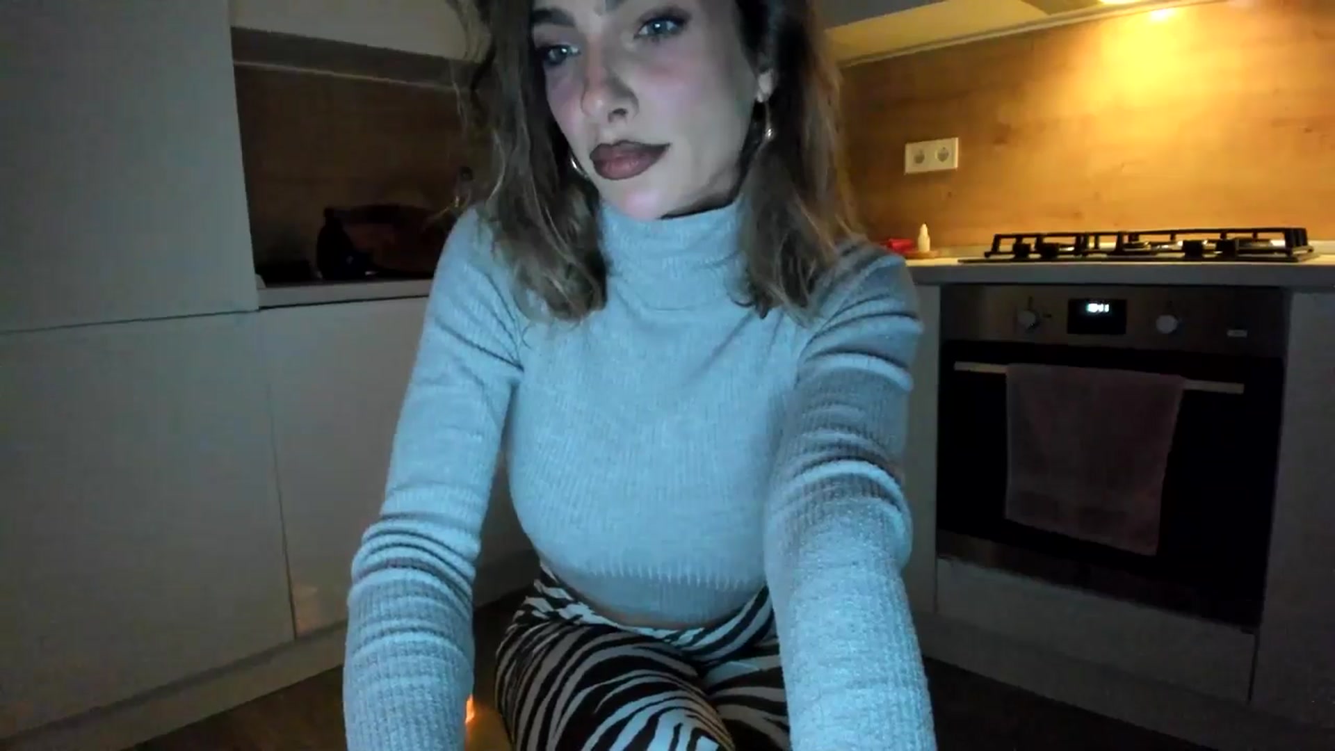 Gallery image thumbnail from DennyA's myfreecams stream on, 11/10/2025, 16:02 image 7 of 20