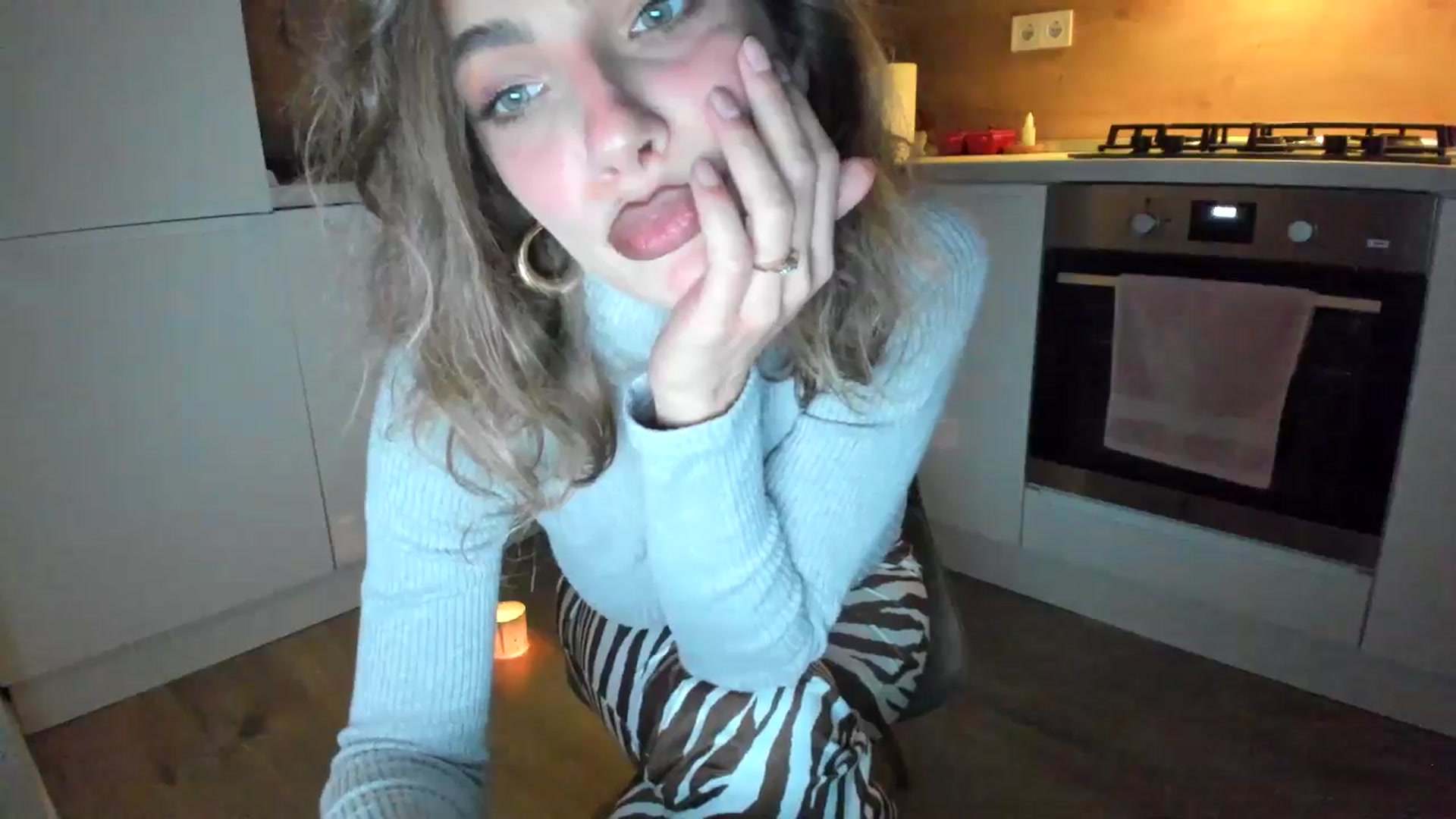 Gallery image thumbnail from DennyA's myfreecams stream on, 11/10/2025, 16:02 image 5 of 20