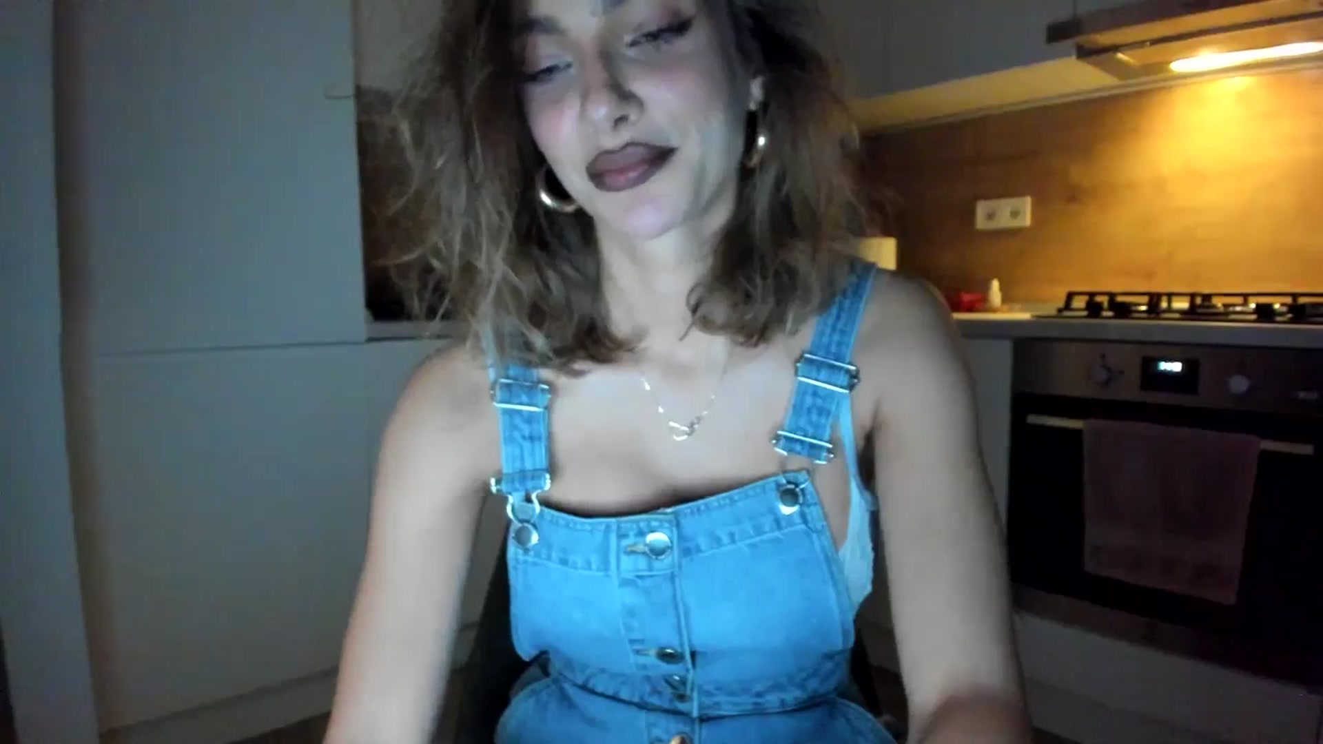 Gallery image thumbnail from DennyA's myfreecams stream on, 11/13/2025, 17:19 image 9 of 20