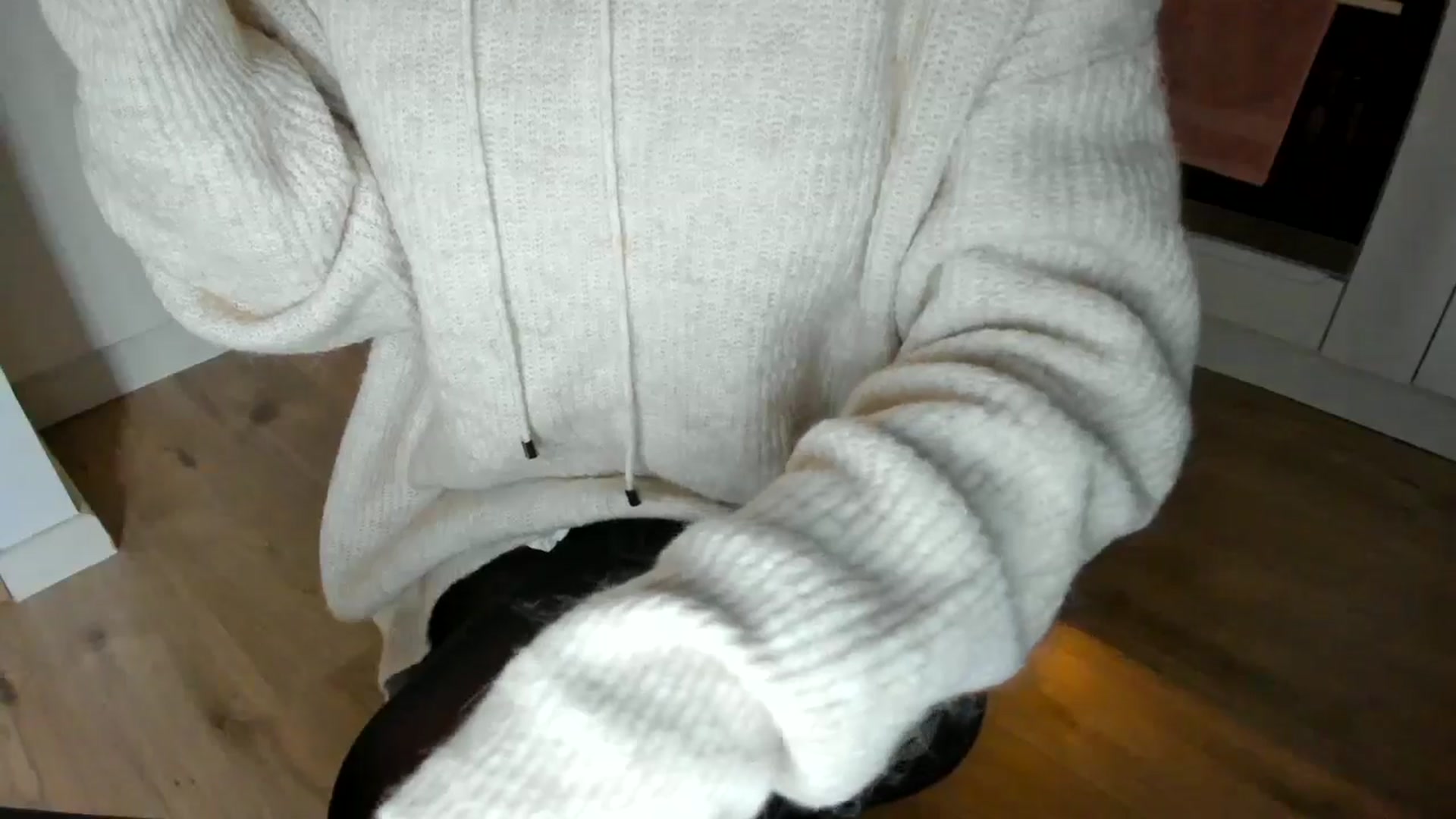 Gallery image thumbnail from DennyA's myfreecams stream on, 11/15/2025, 14:48 image 4 of 20