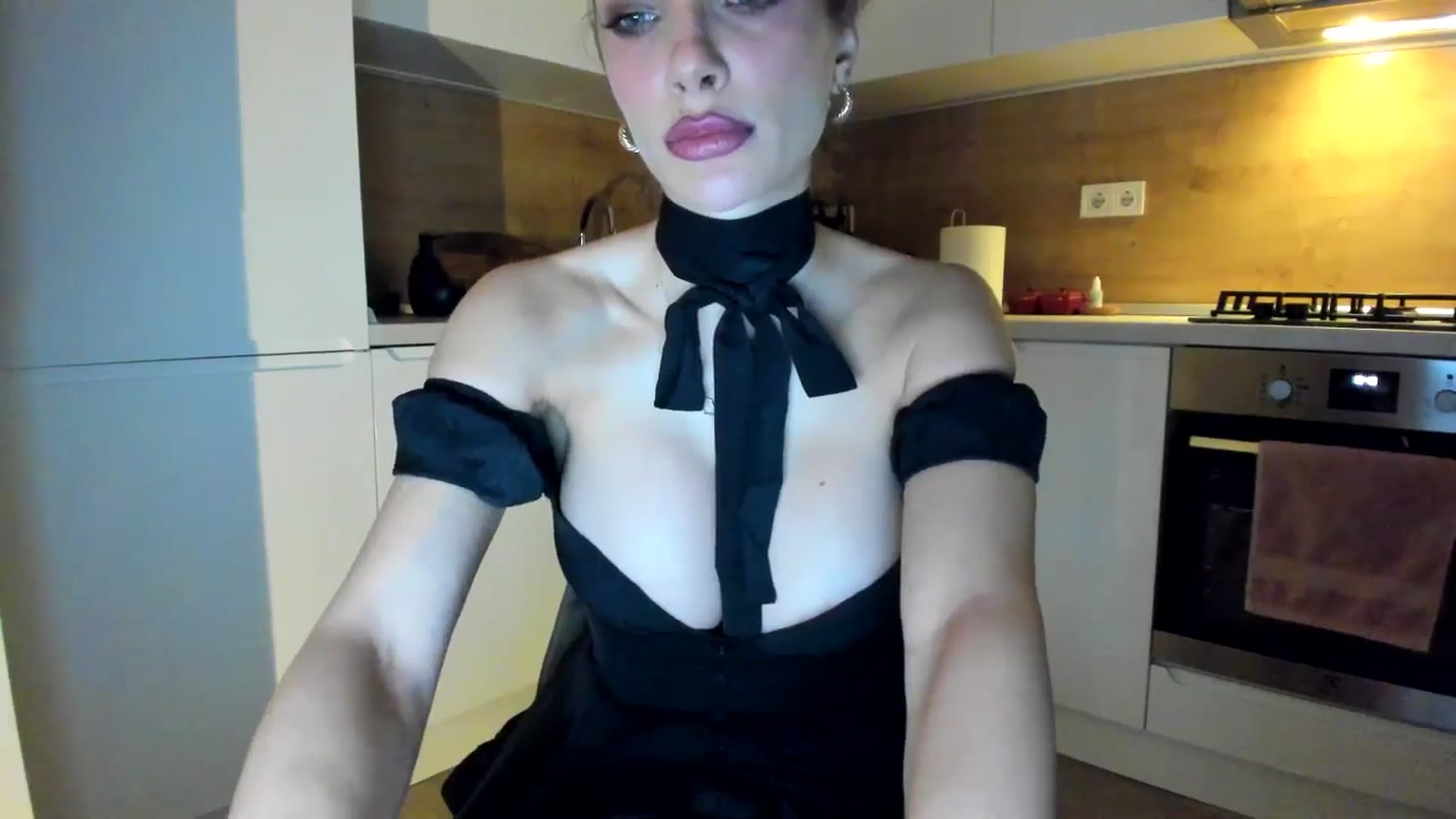 Gallery image thumbnail from DennyA's myfreecams stream on, 12/13/2025, 16:11 image 16 of 20