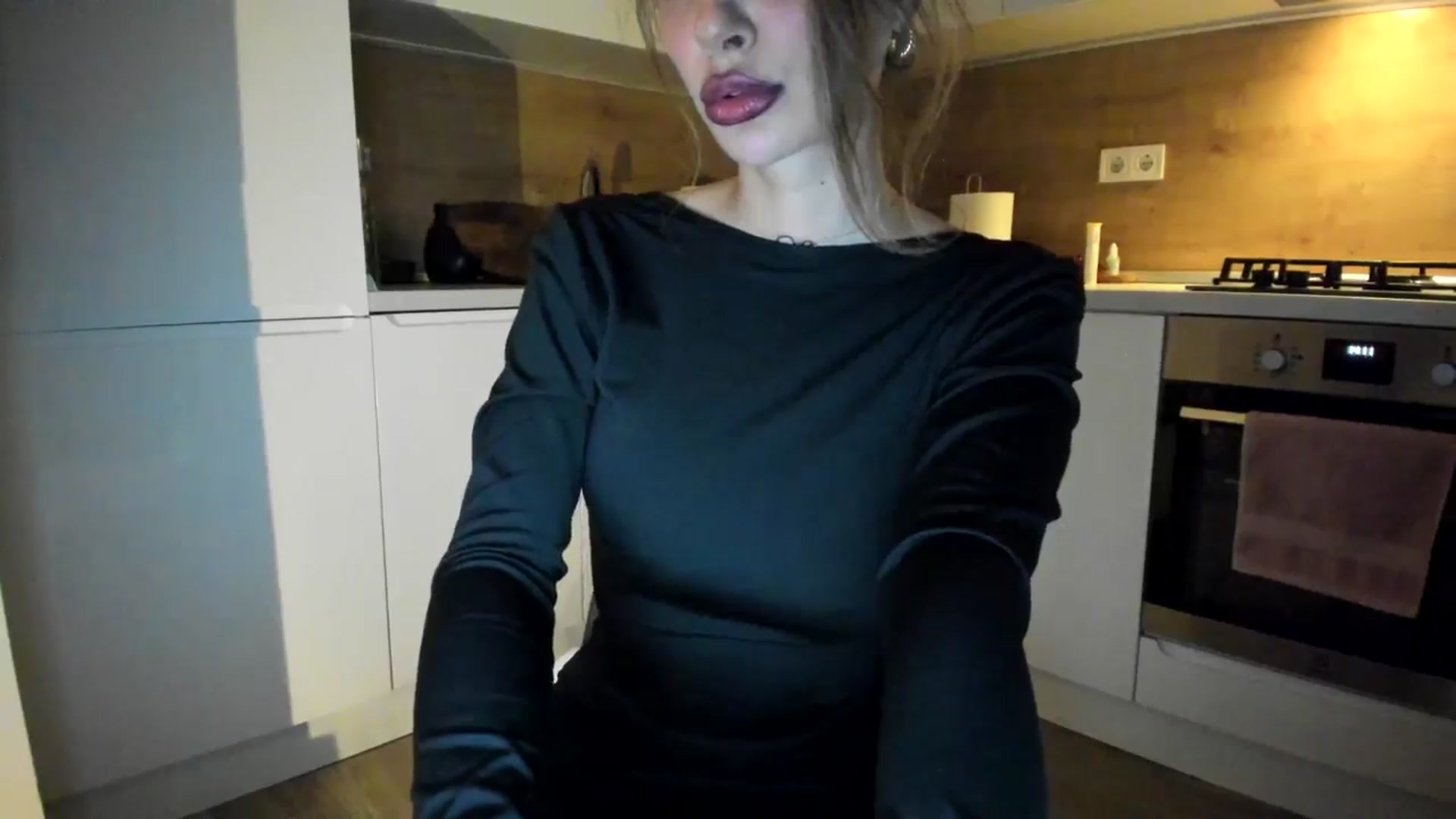 Gallery image thumbnail from DennyA's myfreecams stream on, 12/21/2025, 17:54 image 8 of 20