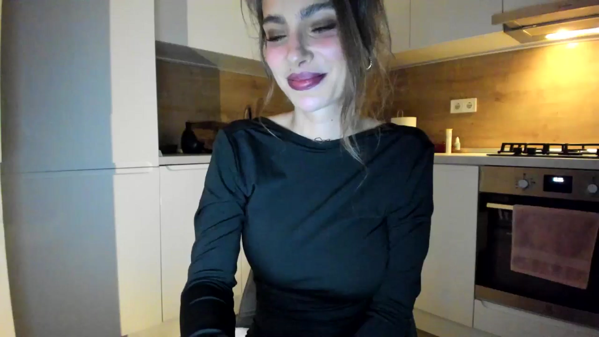 Gallery image thumbnail from DennyA's myfreecams stream on, 12/21/2025, 17:54 image 20 of 20