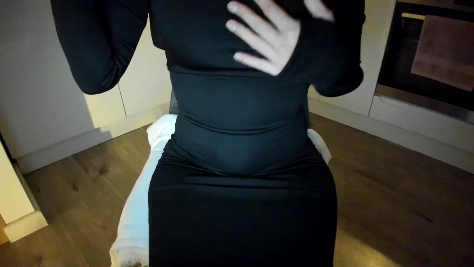 Gallery image thumbnail from DennyA's myfreecams stream on, 12/21/2025, 17:54 image 1 of 20