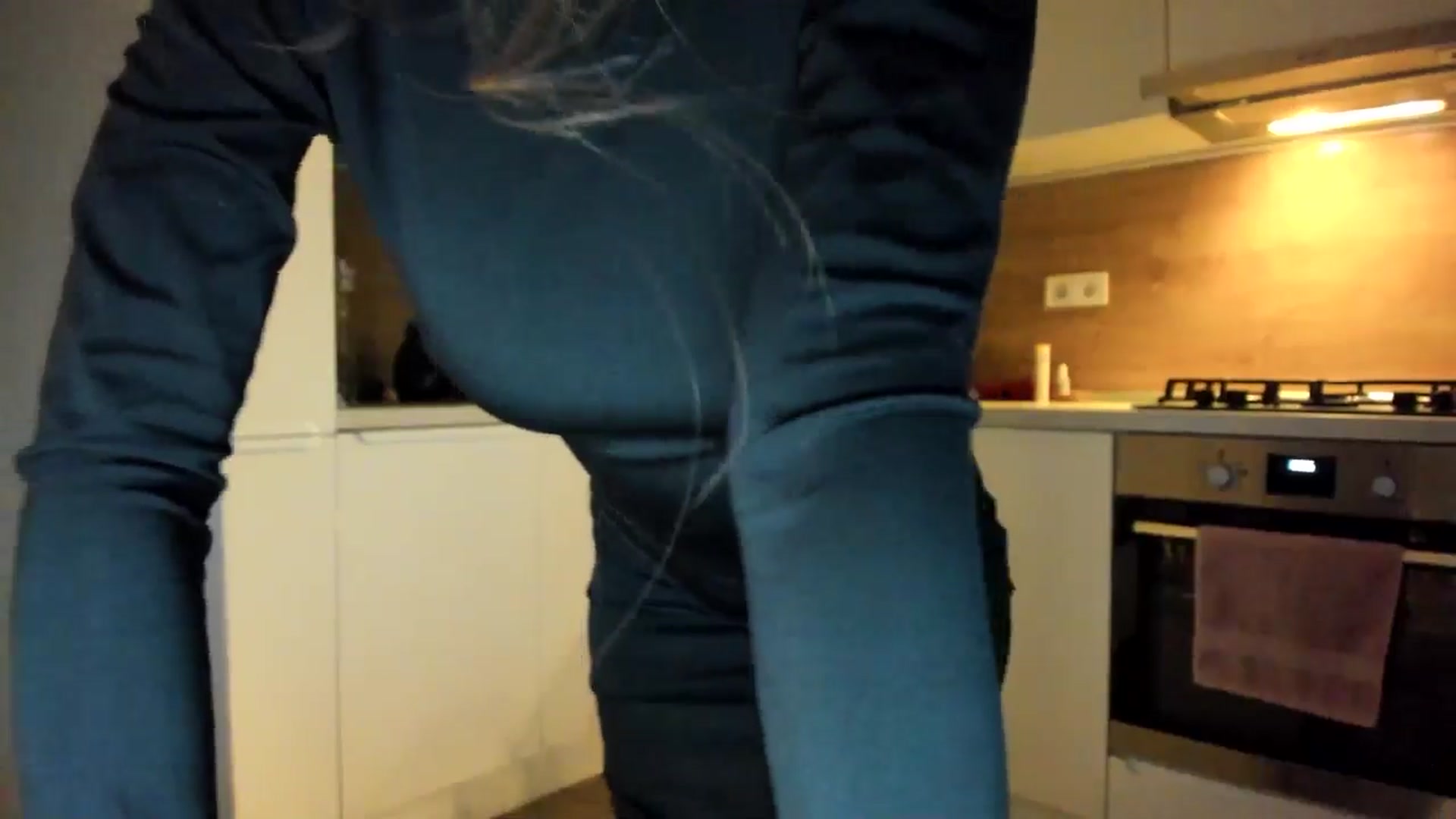 Gallery image thumbnail from DennyA's myfreecams stream on, 12/21/2025, 17:54 image 3 of 20