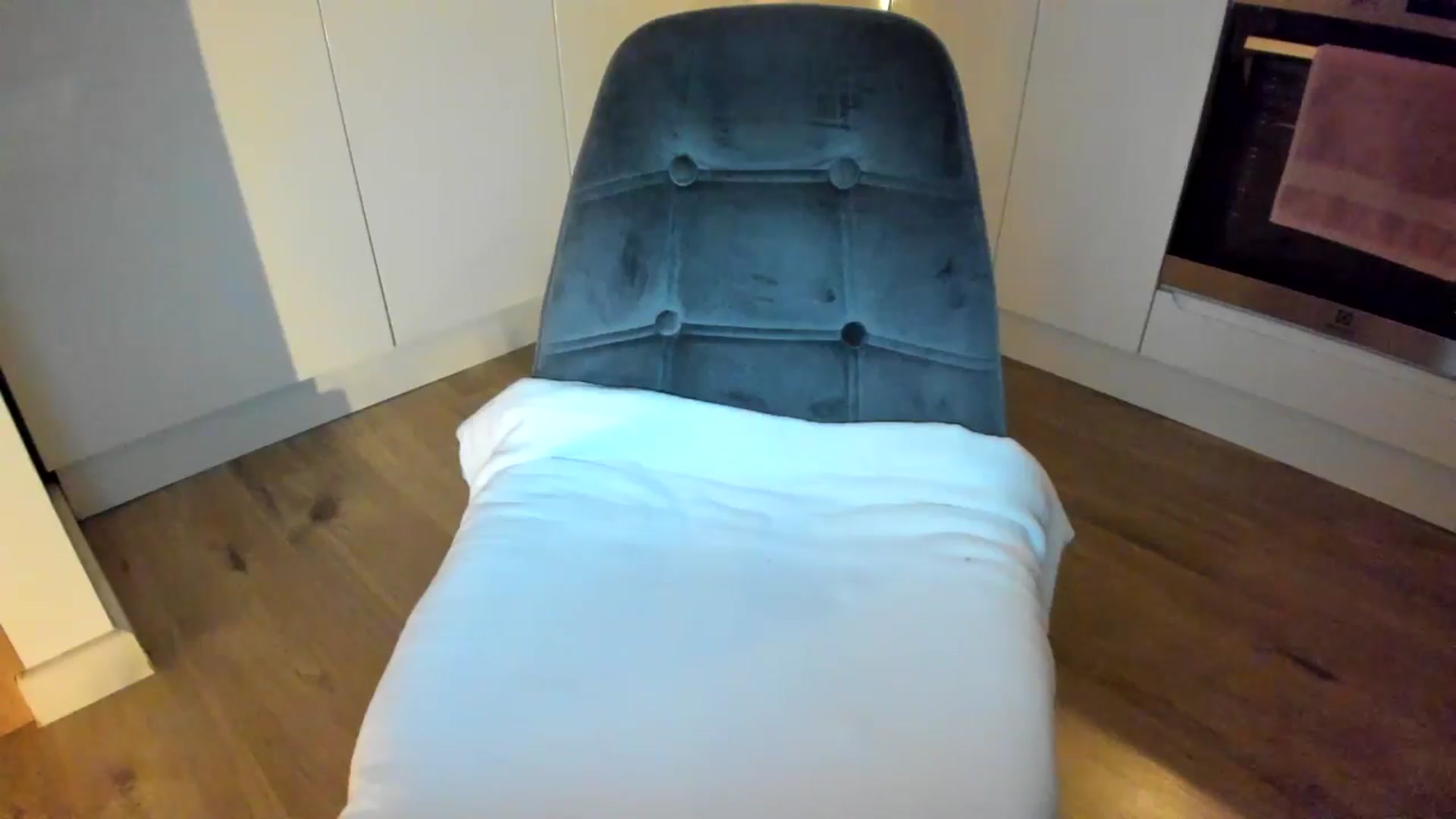 Gallery image thumbnail from DennyA's myfreecams stream on, 12/21/2025, 17:54 image 6 of 20