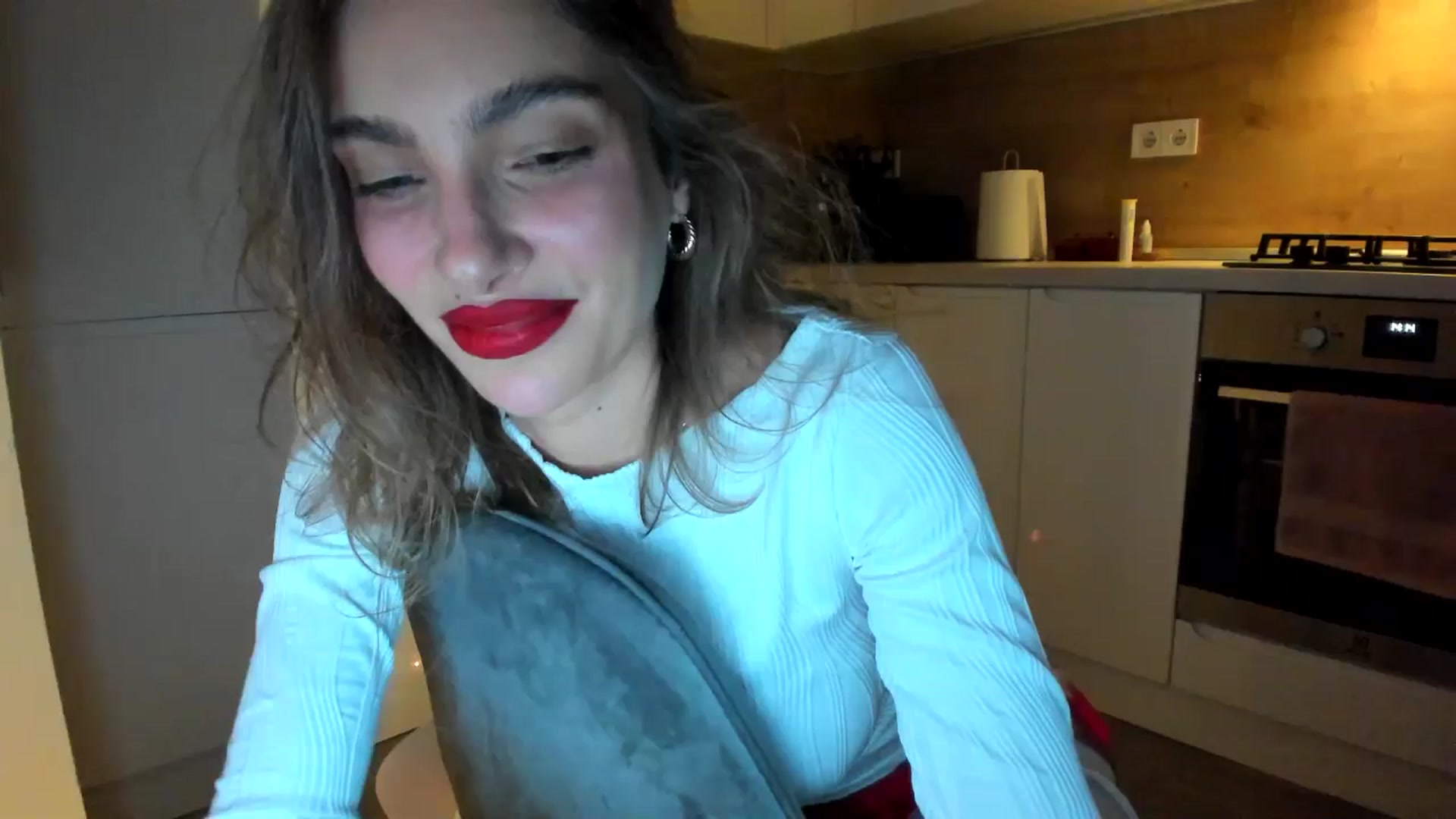 Gallery image thumbnail from DennyA's myfreecams stream on, 12/23/2025, 17:03 image 8 of 20