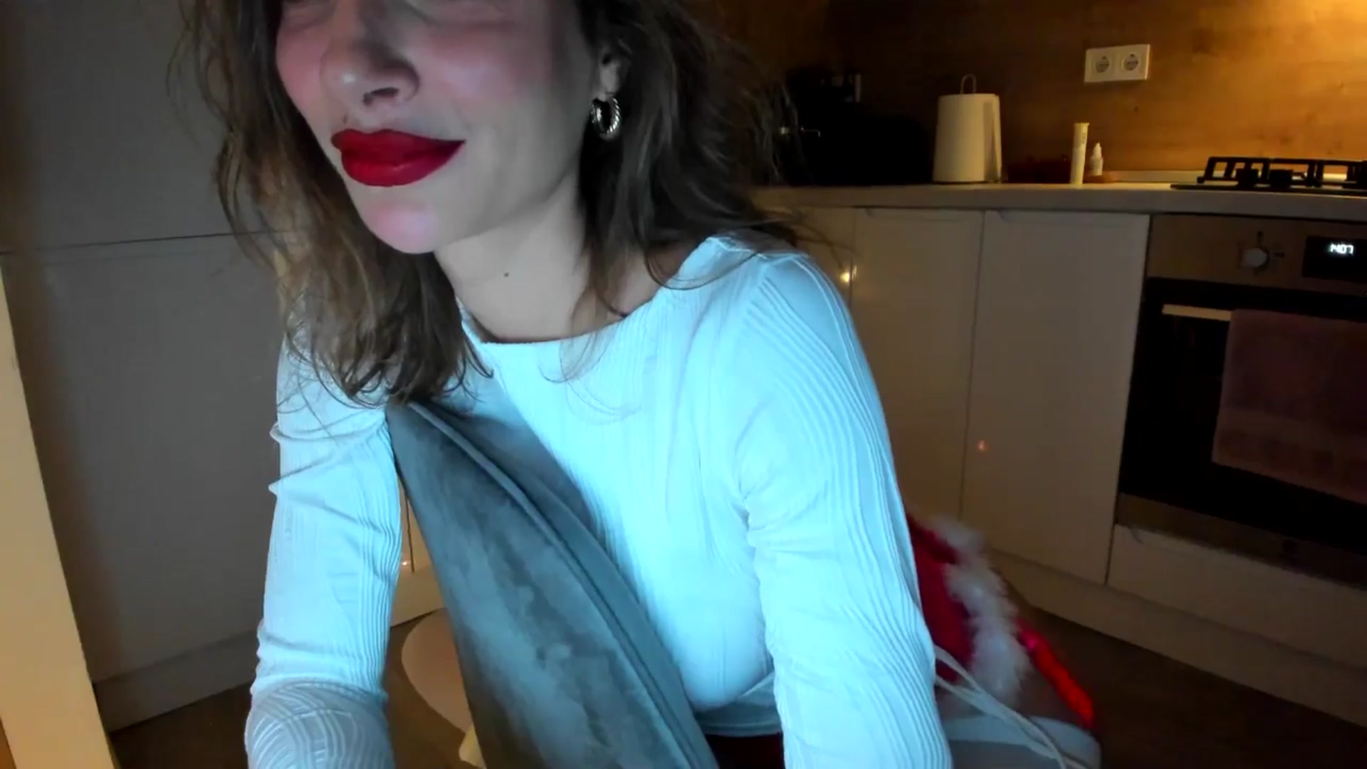 Gallery image thumbnail from DennyA's myfreecams stream on, 12/23/2025, 17:03 image 6 of 20