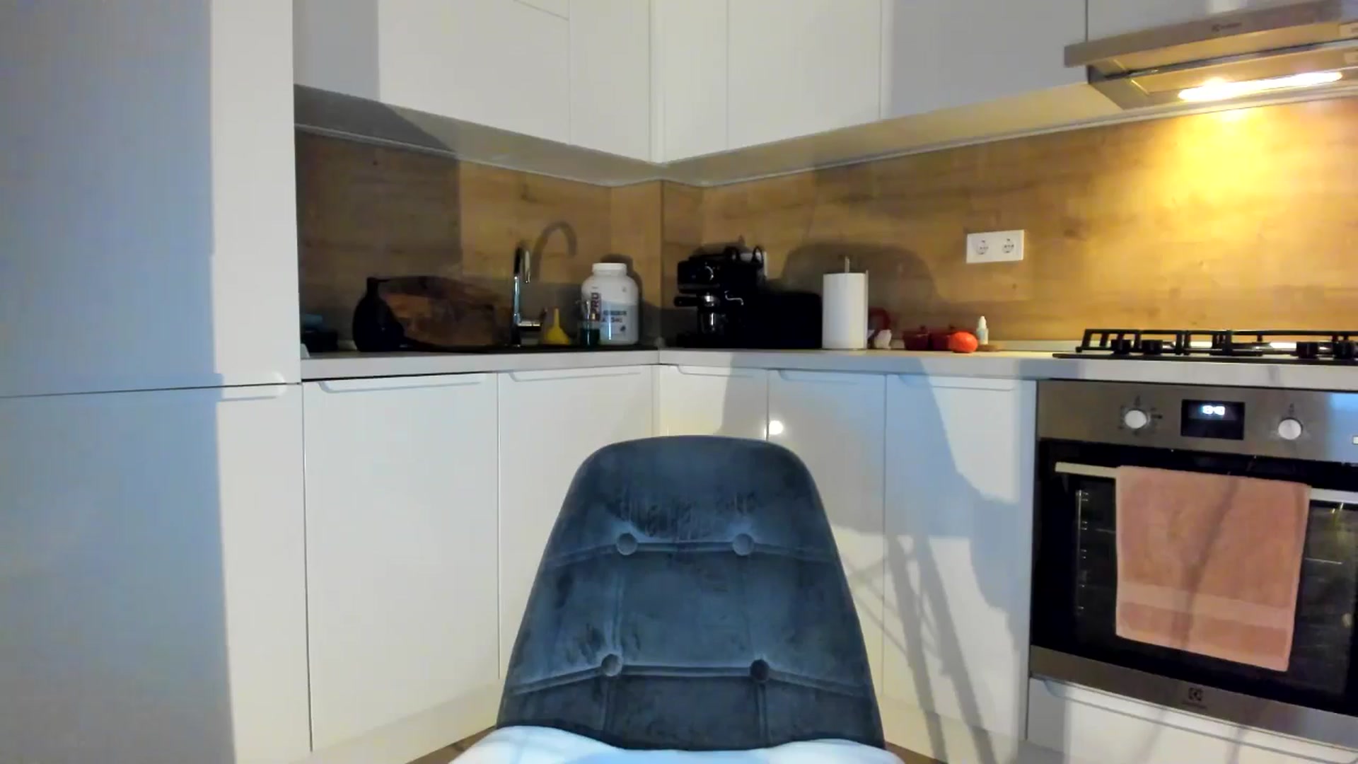 Gallery image thumbnail from DennyA's myfreecams stream on, 01/22/2026, 16:58 image 4 of 20